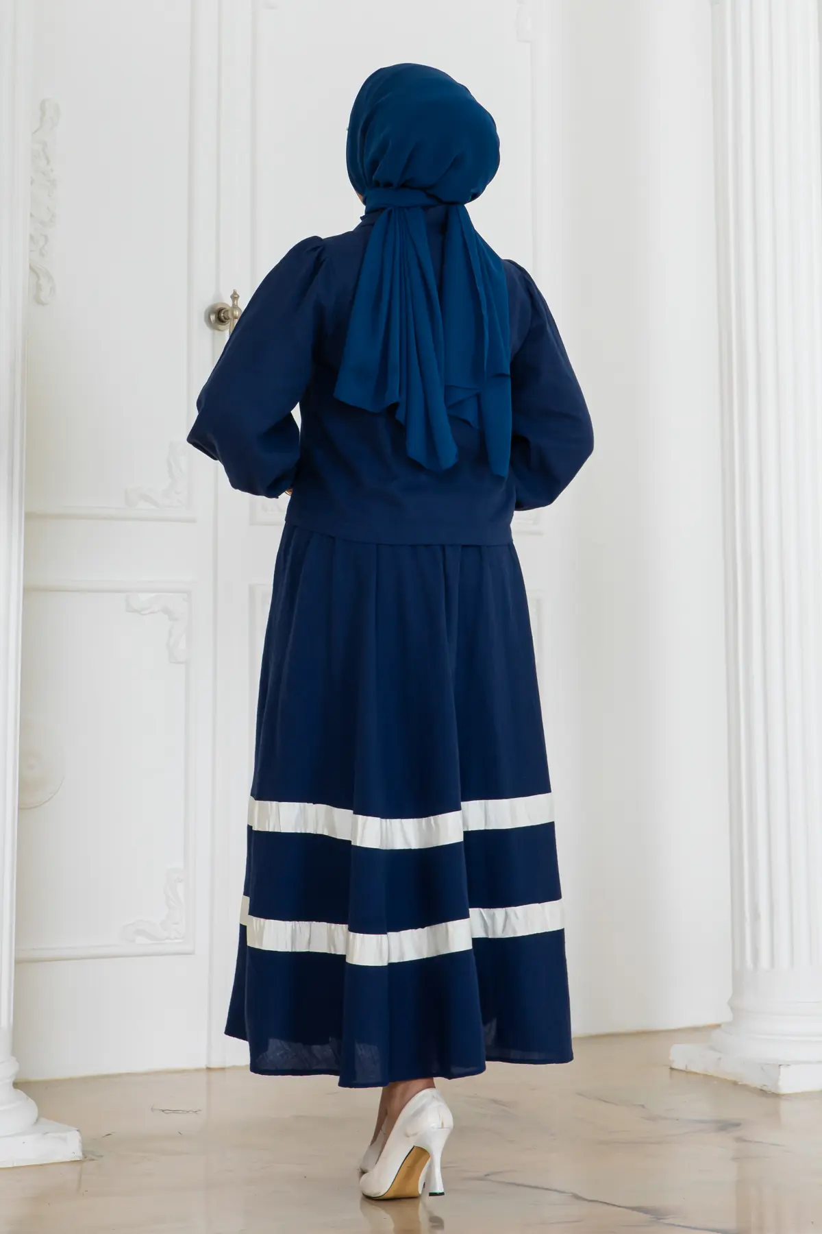 Linen Suit With Striped Skirt-detail