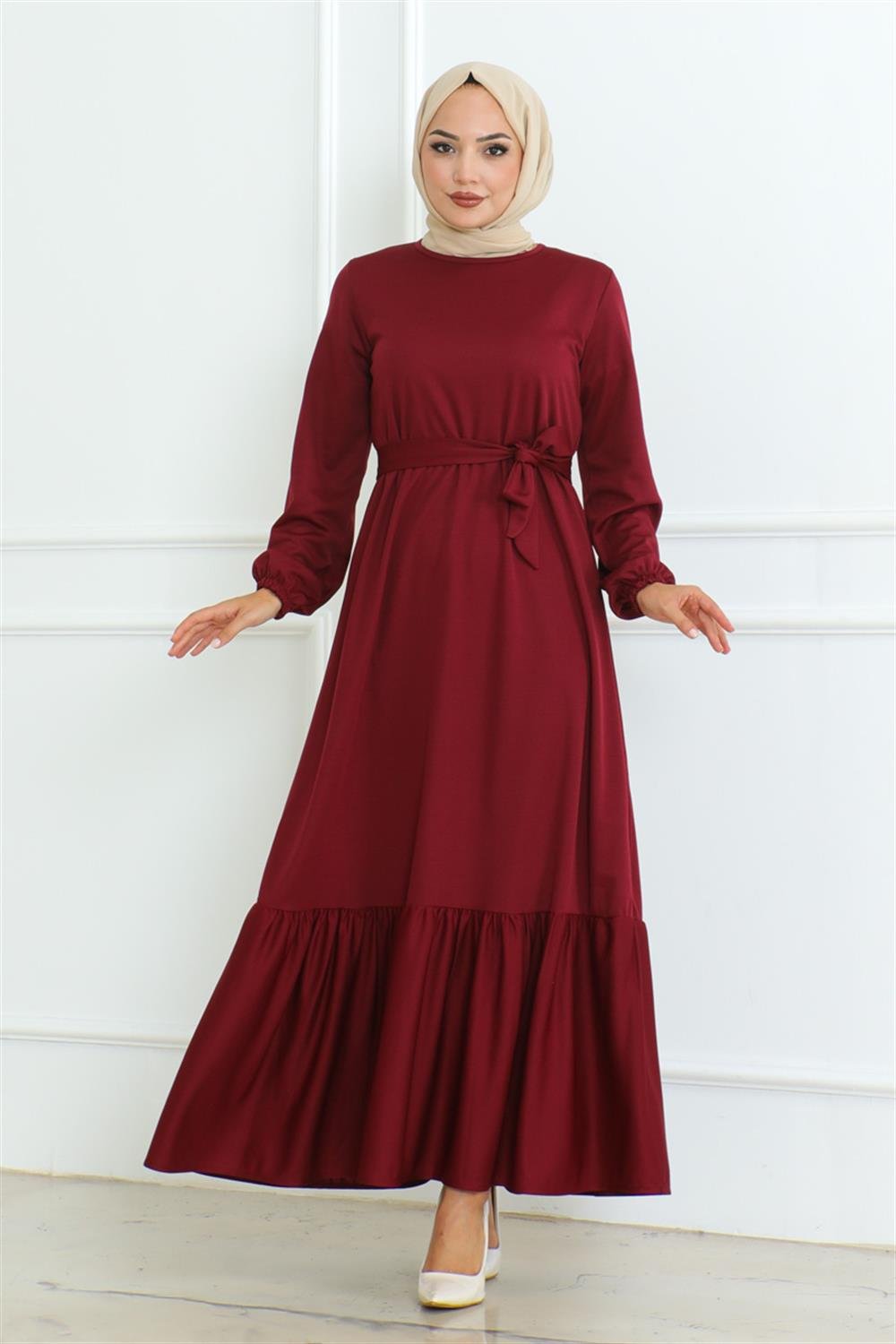 Eteği Fırfırlı Tesettür Elbise