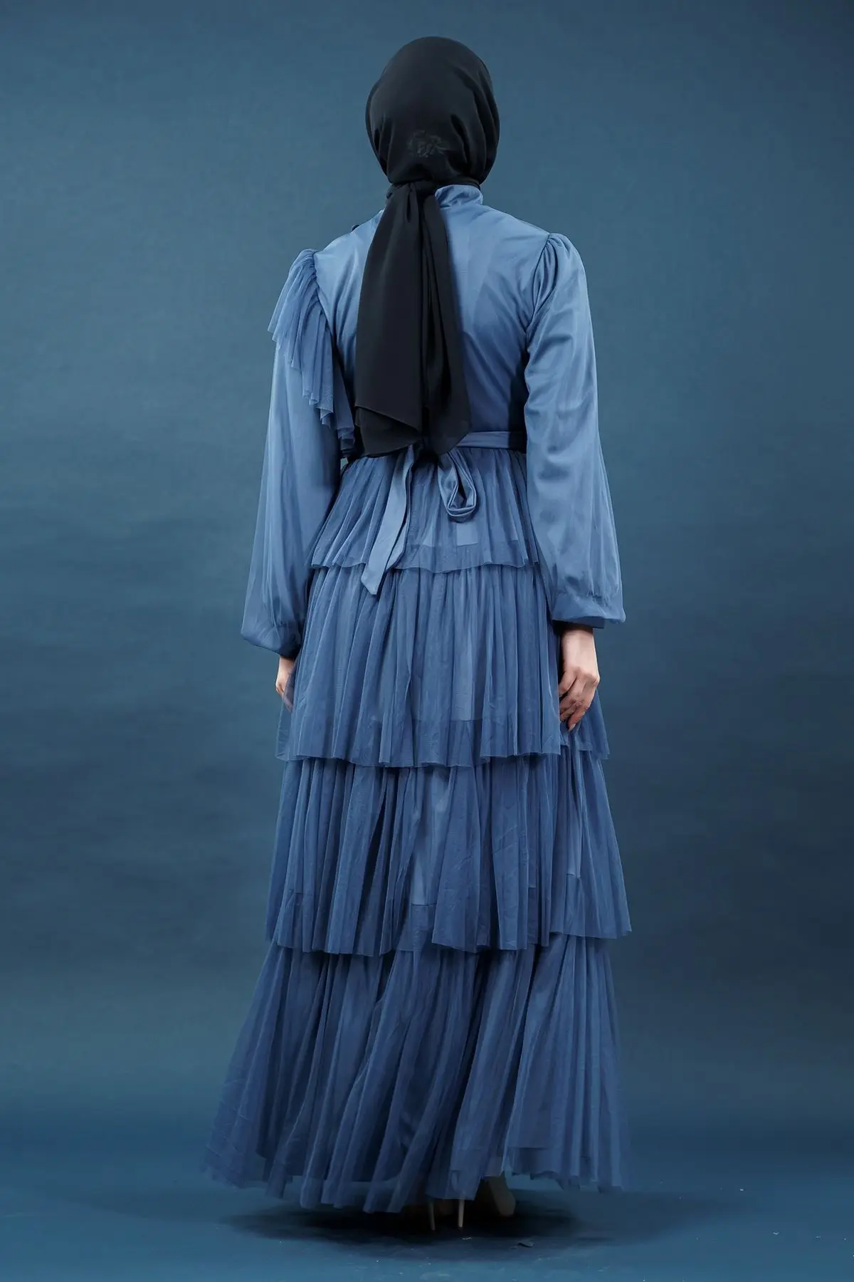Eteği Kat Detaylı Indigo Tesettür Elbise-detail