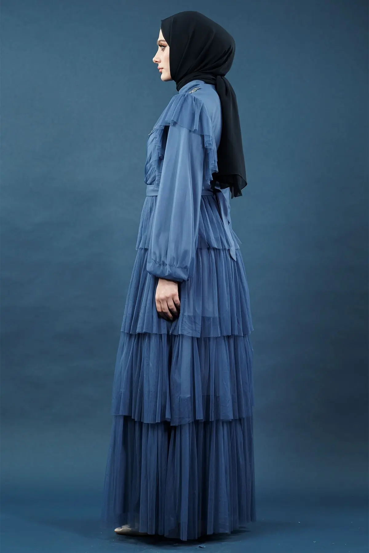 Eteği Kat Detaylı Indigo Tesettür Elbise-detail