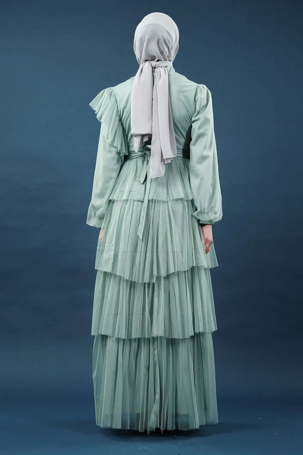 Eteği Kat Detaylı Mint Tesettür Elbise-detail
