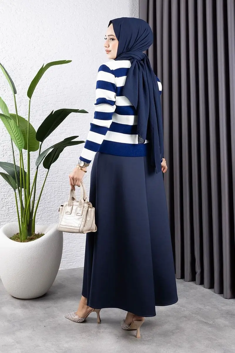 Flared Skirt Scuba Skirt-detail