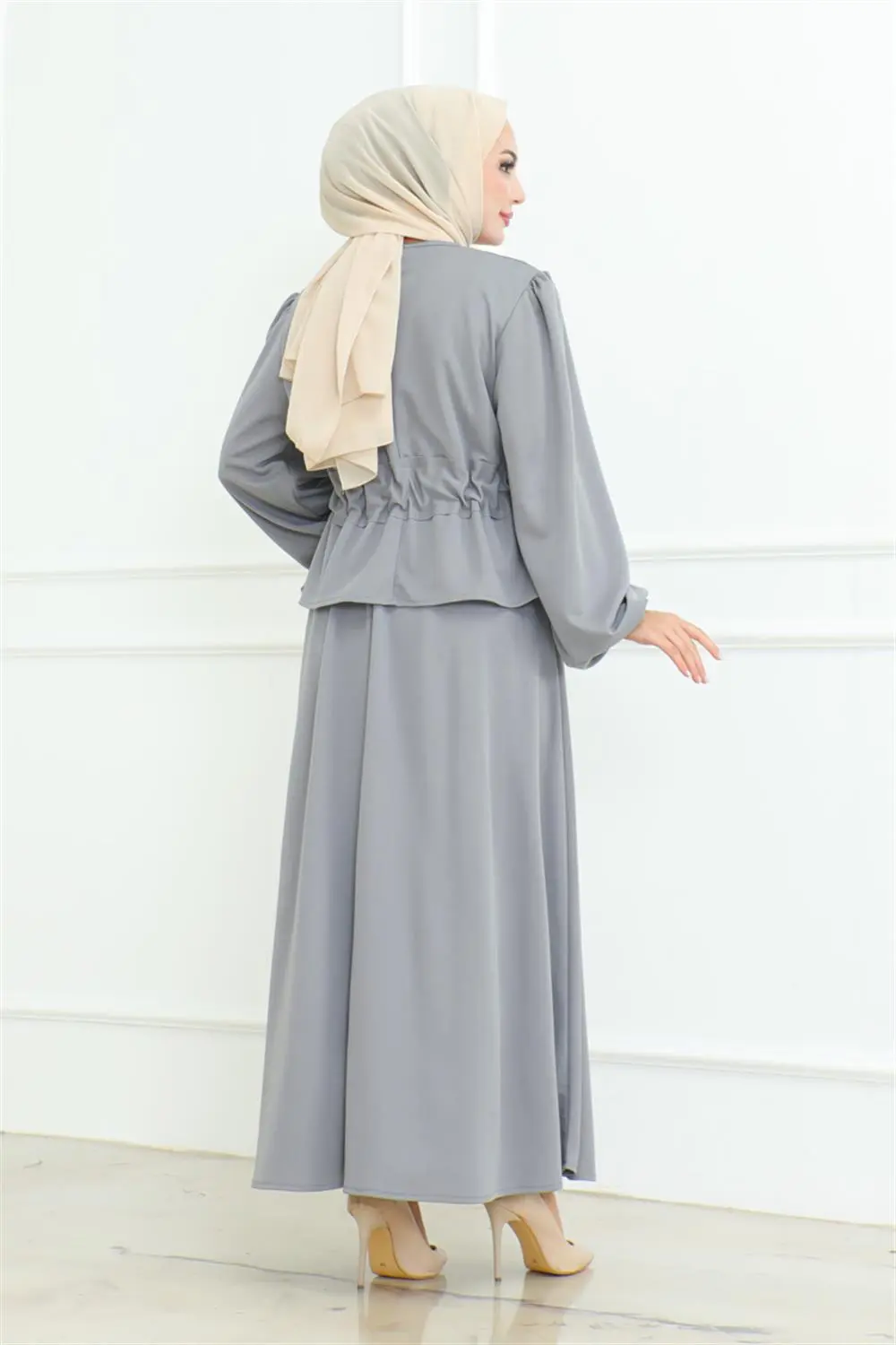 Etekli Tesettür Takım Gri-detail