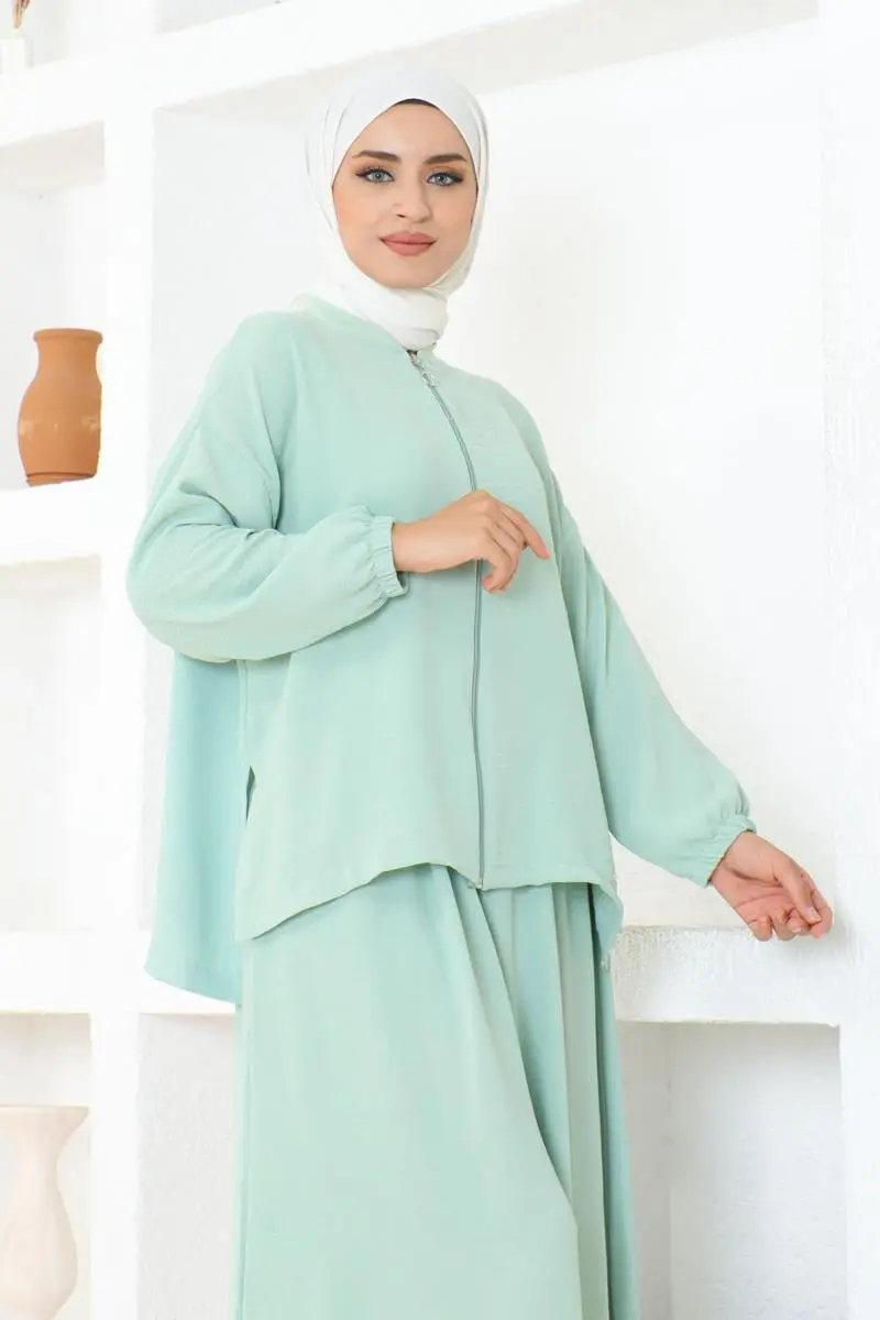 Zippered Aerobin Suit-detail