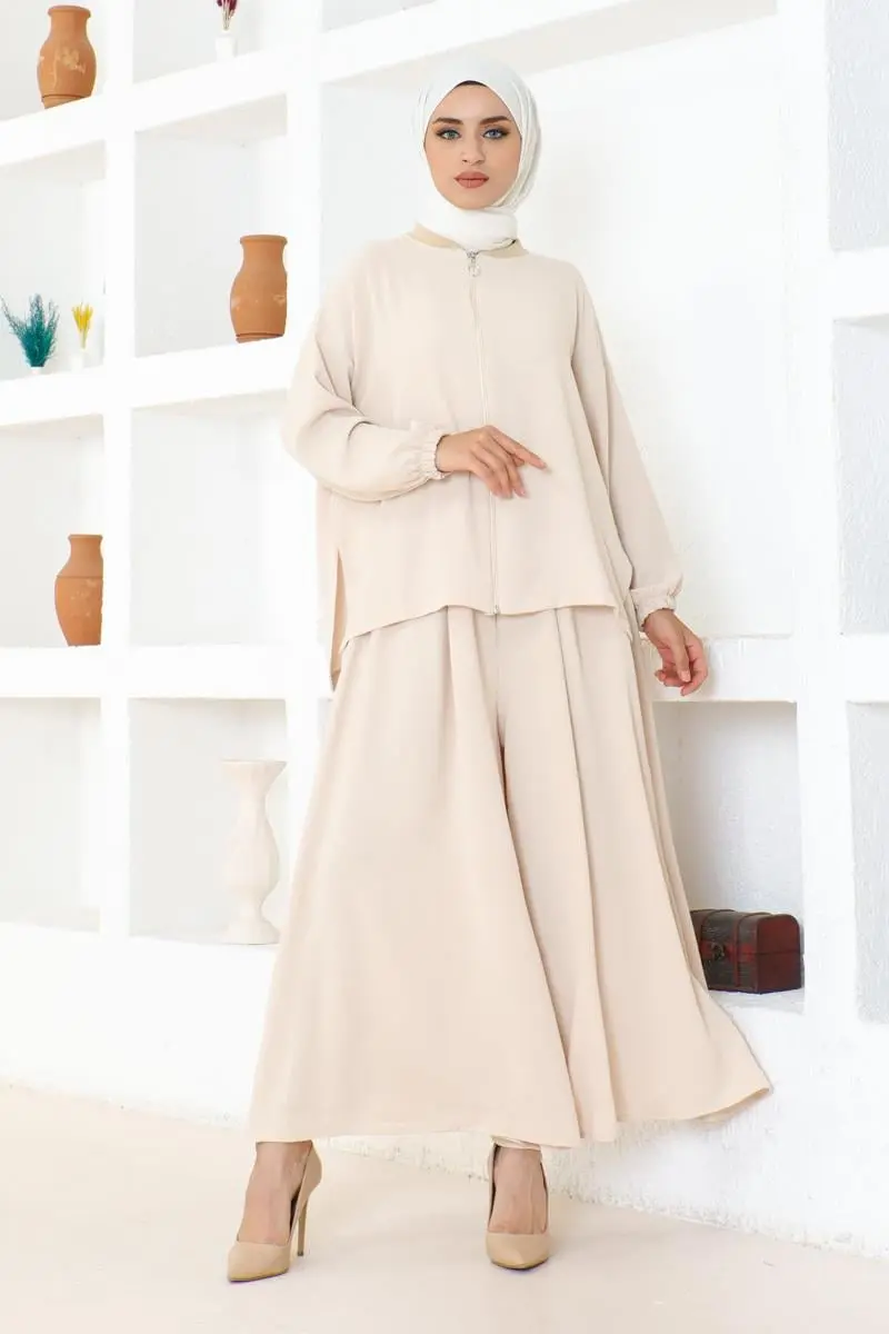 Zippered Aerobin Suit-detail