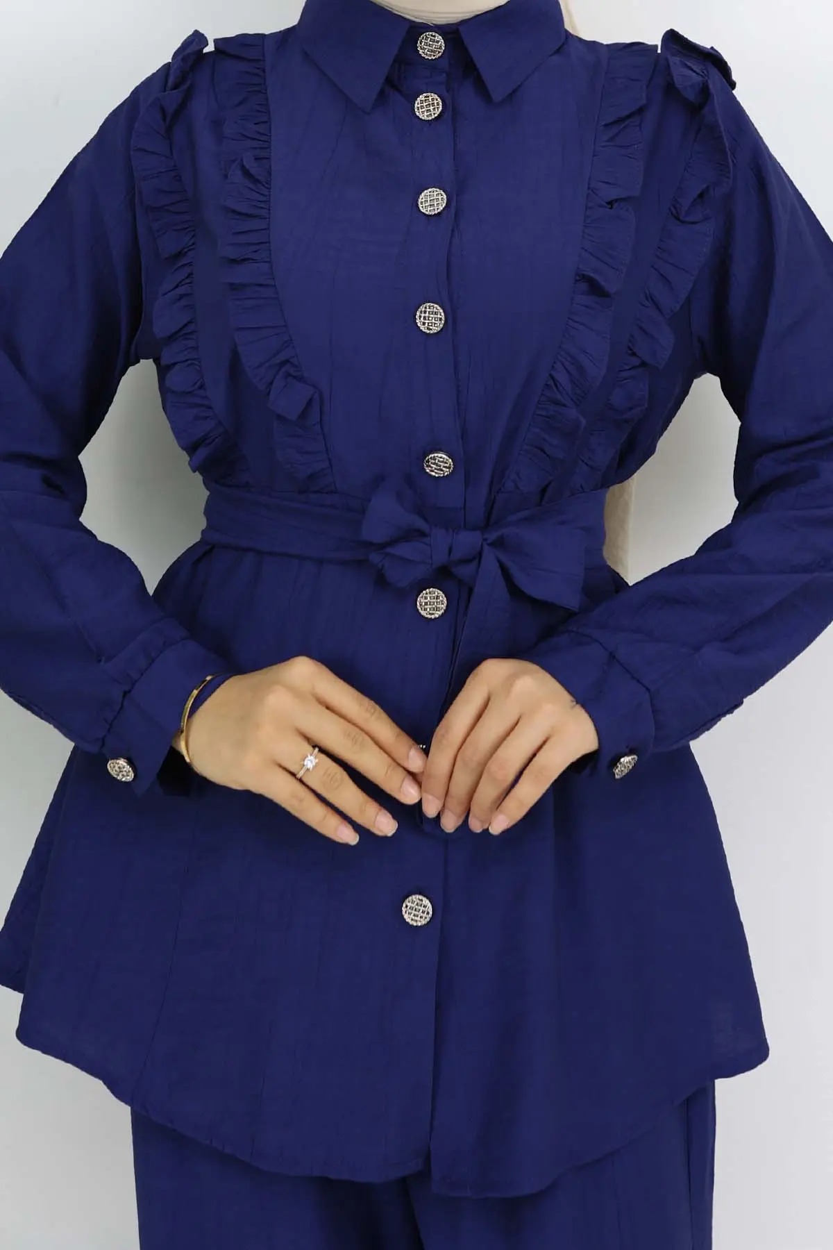 Ruffle Detailed Belted Two Piece Suit-detail
