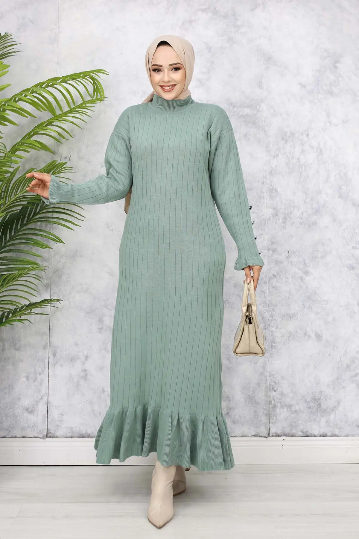 Fırfırlı Triko Elbise-detail