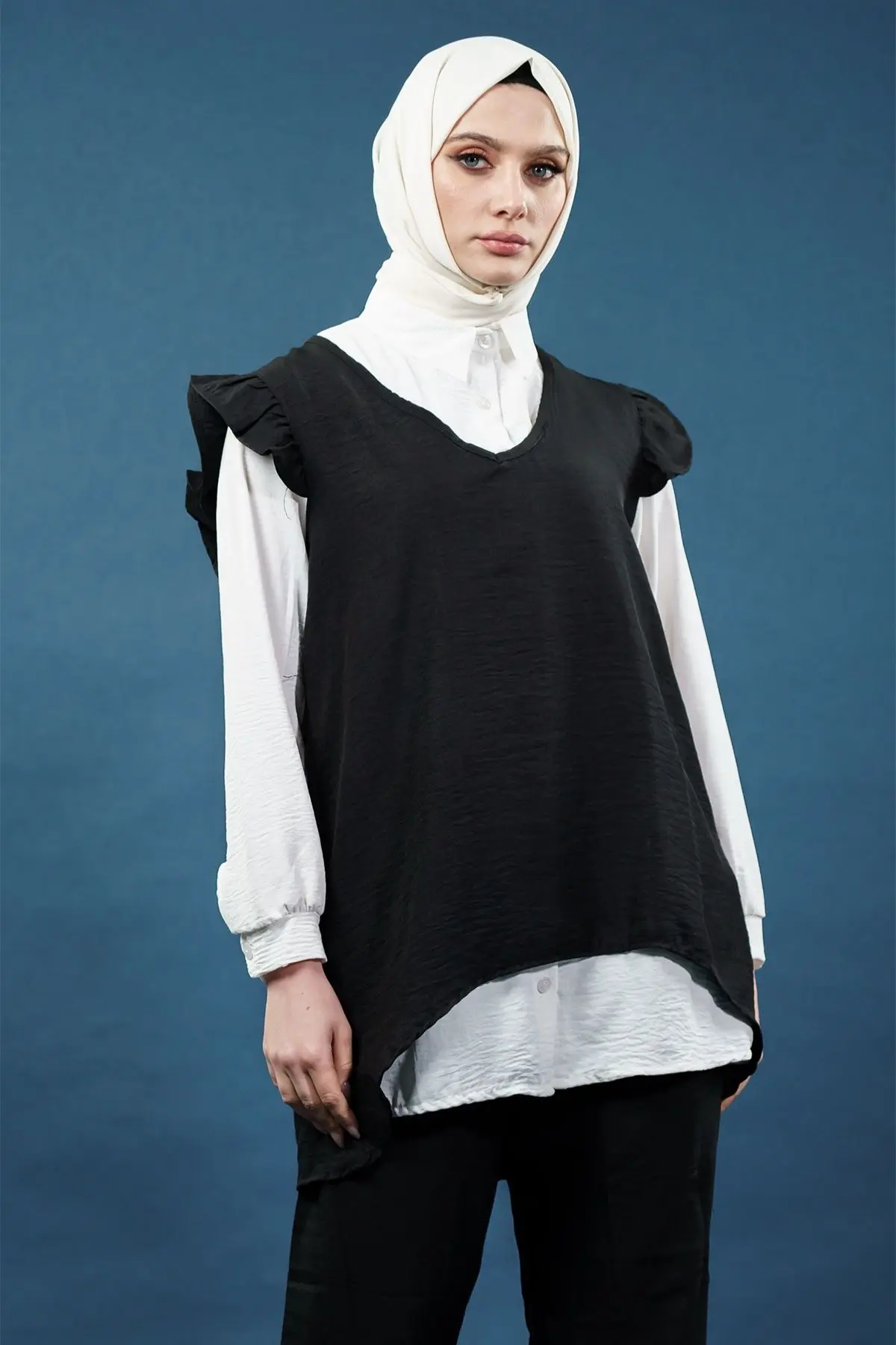 Fırfırlı Üçlü Keten Takım-detail