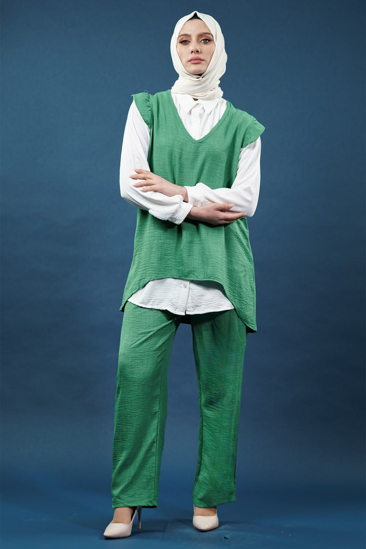 Fırfırlı Üçlü Keten Takım