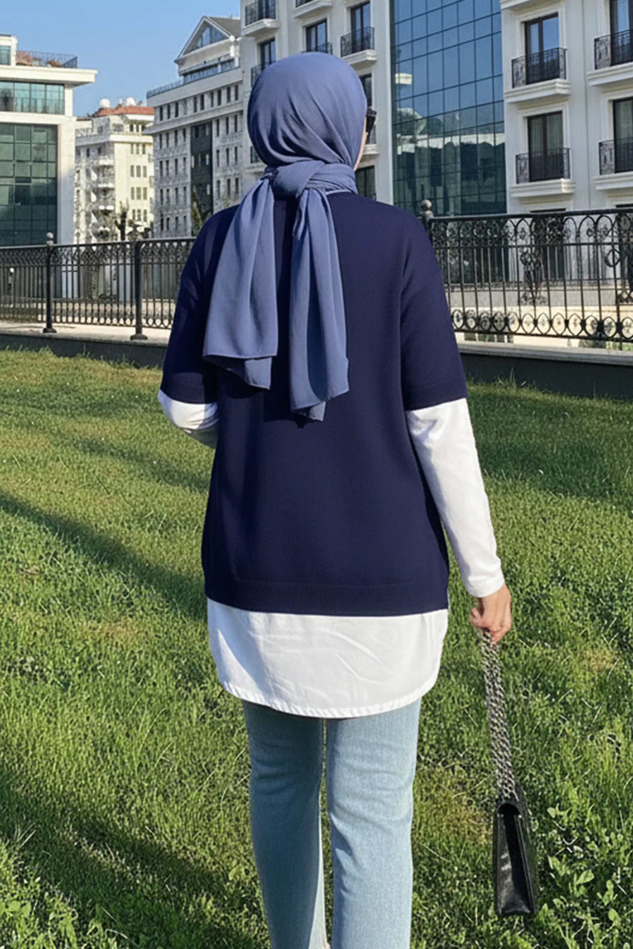 Oversized Ribbed Knit Sweater-detail