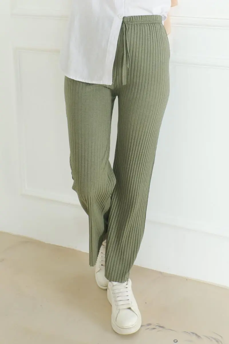 Ribbed Knitwear Trousers-detail