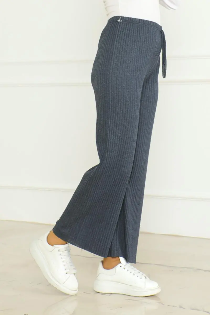Ribbed Knitwear Trousers-detail