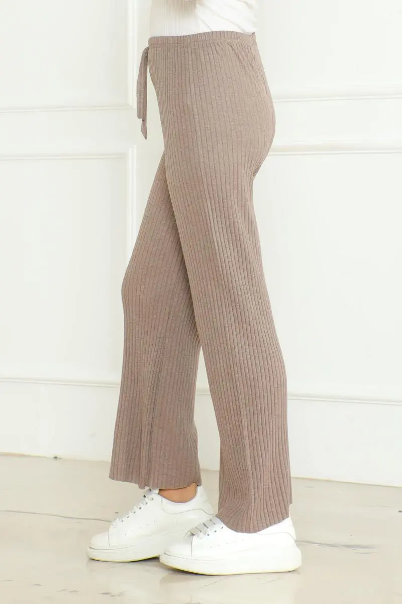Ribbed Knitwear Trousers-detail