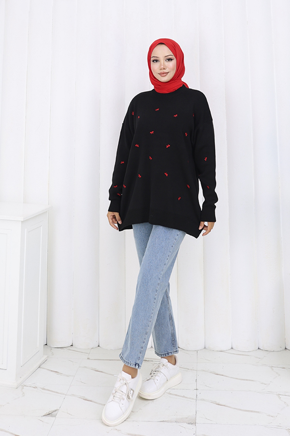 Fiyonk Desenli Triko Kazak