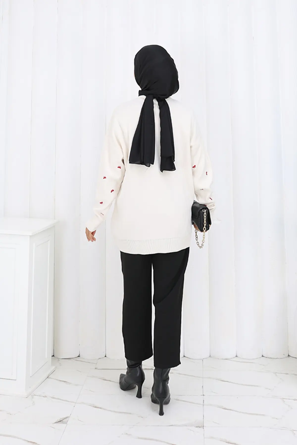 Fiyonk Desenli Triko Kazak-detail