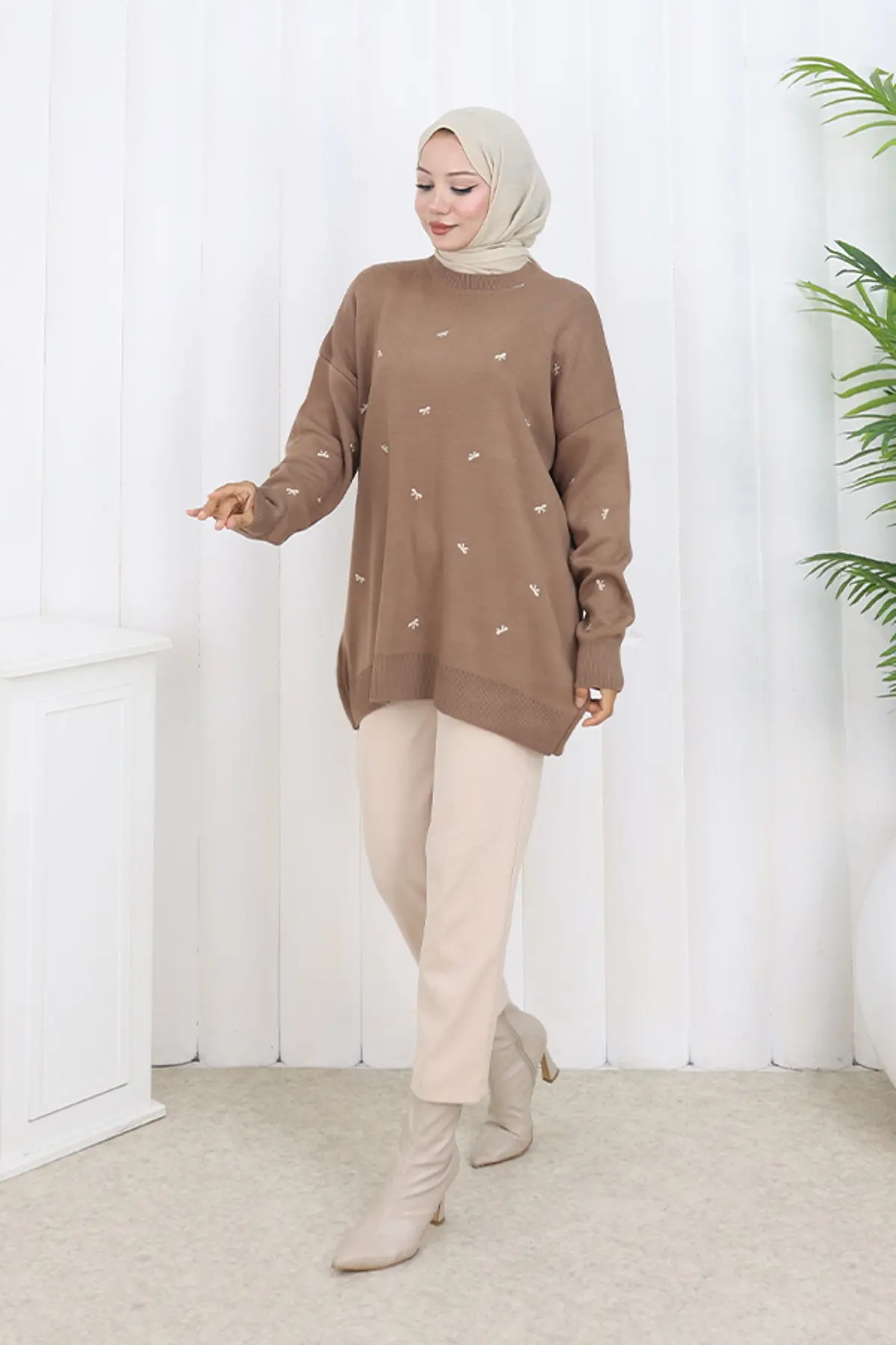 Fiyonk Desenli Triko Kazak