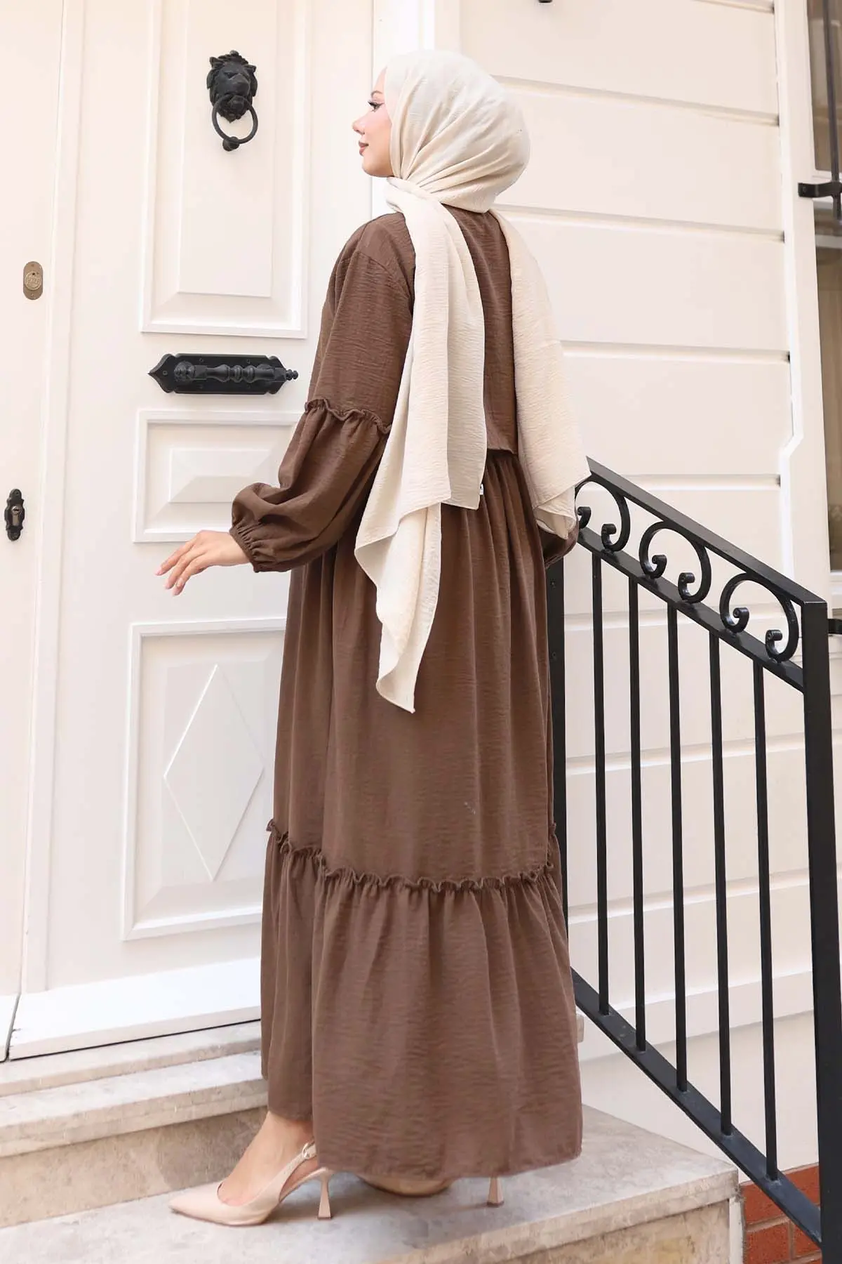 Fiyonk Detaylı Elbise Takım-detail