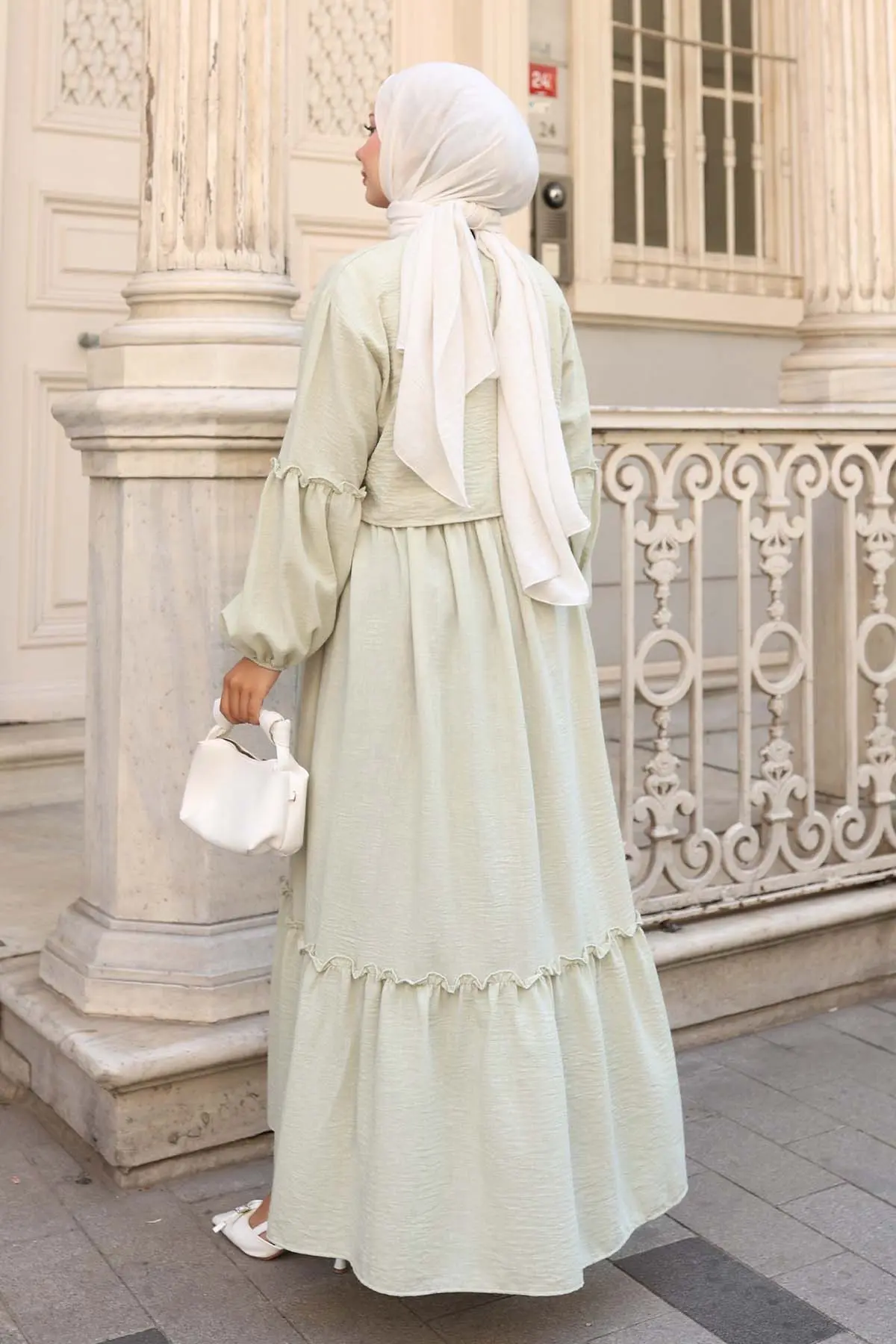 Fiyonk Detaylı Elbise Takım-detail