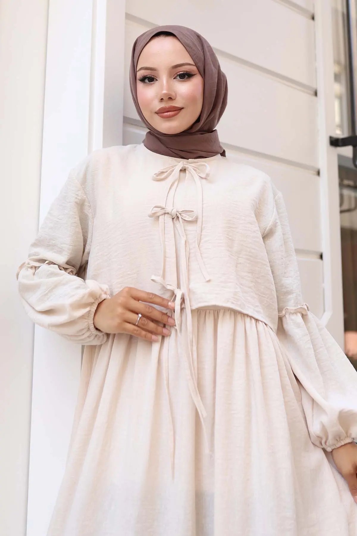 Fiyonk Detaylı Elbise Takım-detail