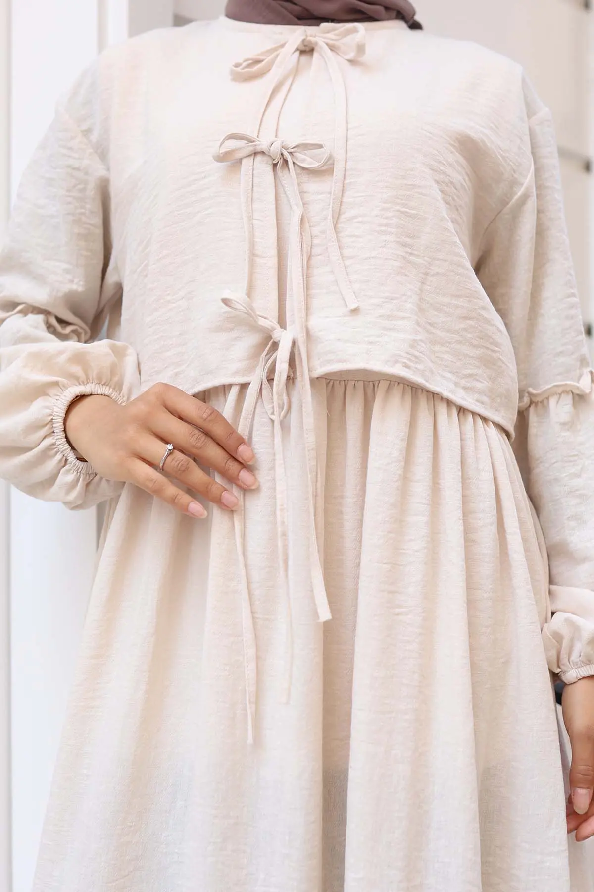 Fiyonk Detaylı Elbise Takım-detail