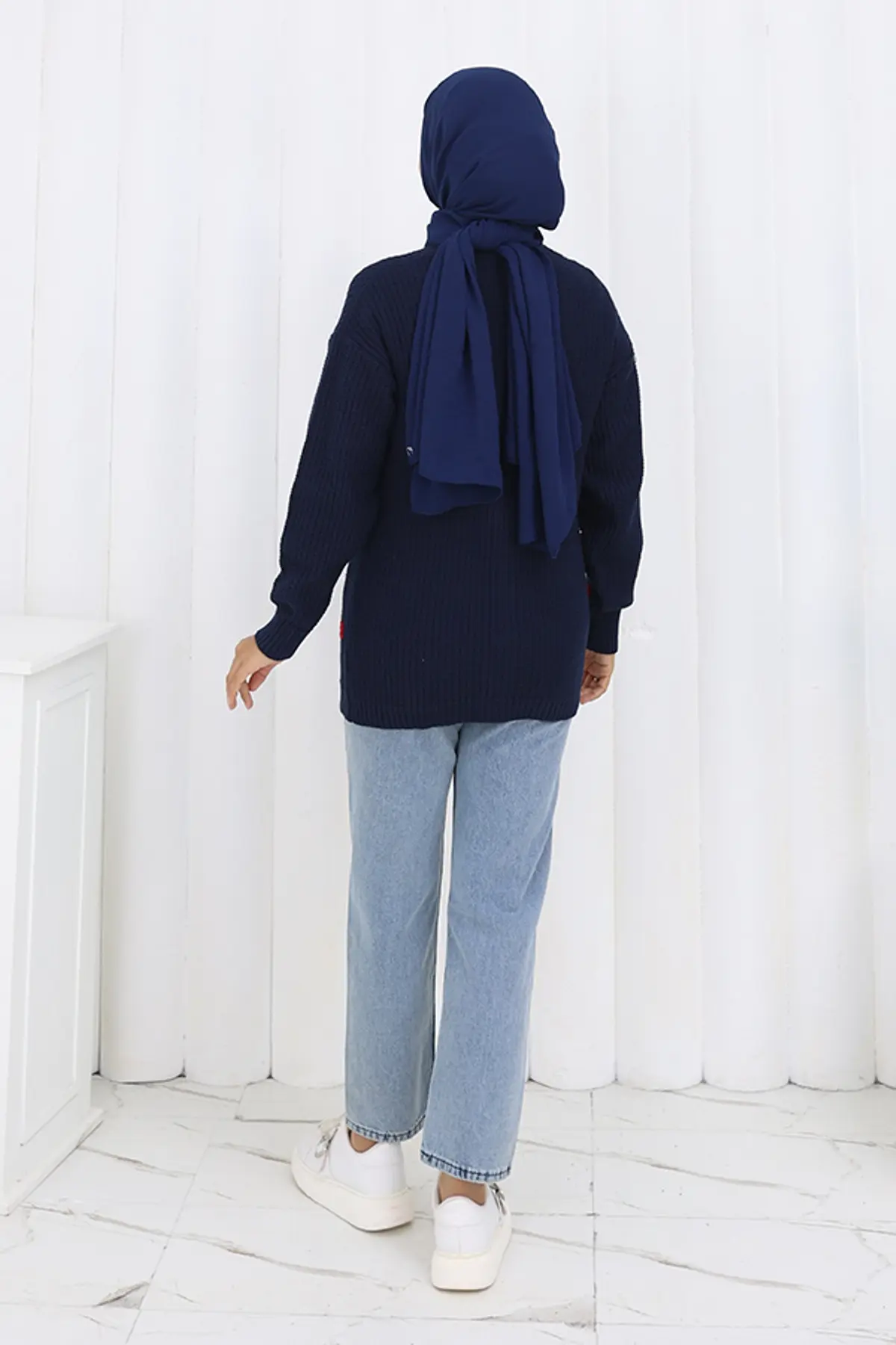 Fiyonk Detaylı Triko Hırka-detail