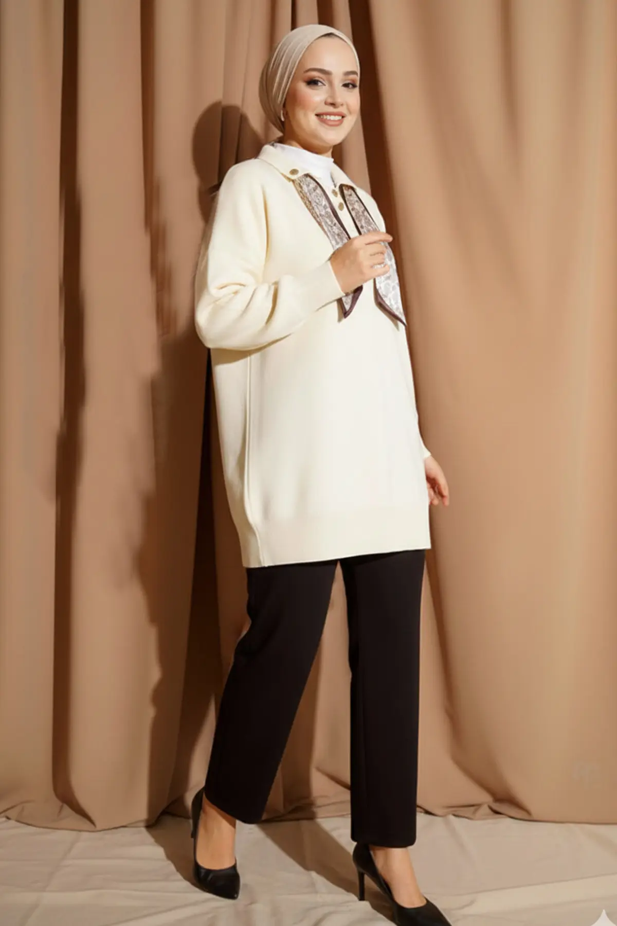 Knitted Tunic With Scarf-detail