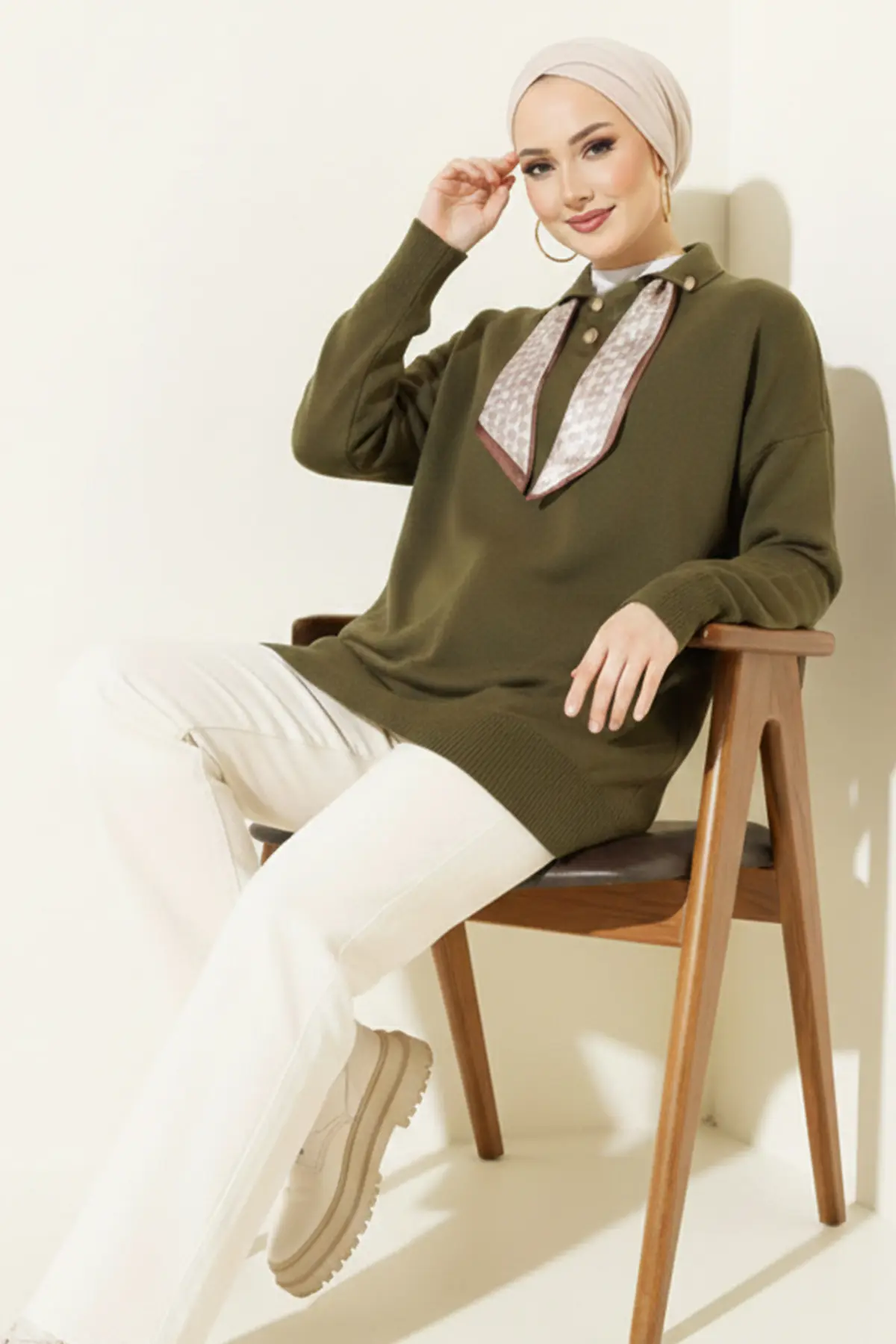 Fularlı Triko Tunik