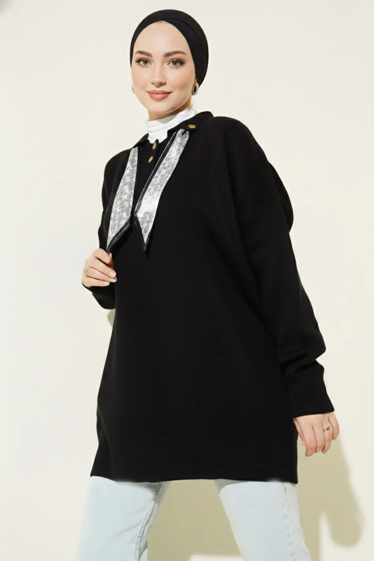 Knitted Tunic With Scarf-detail