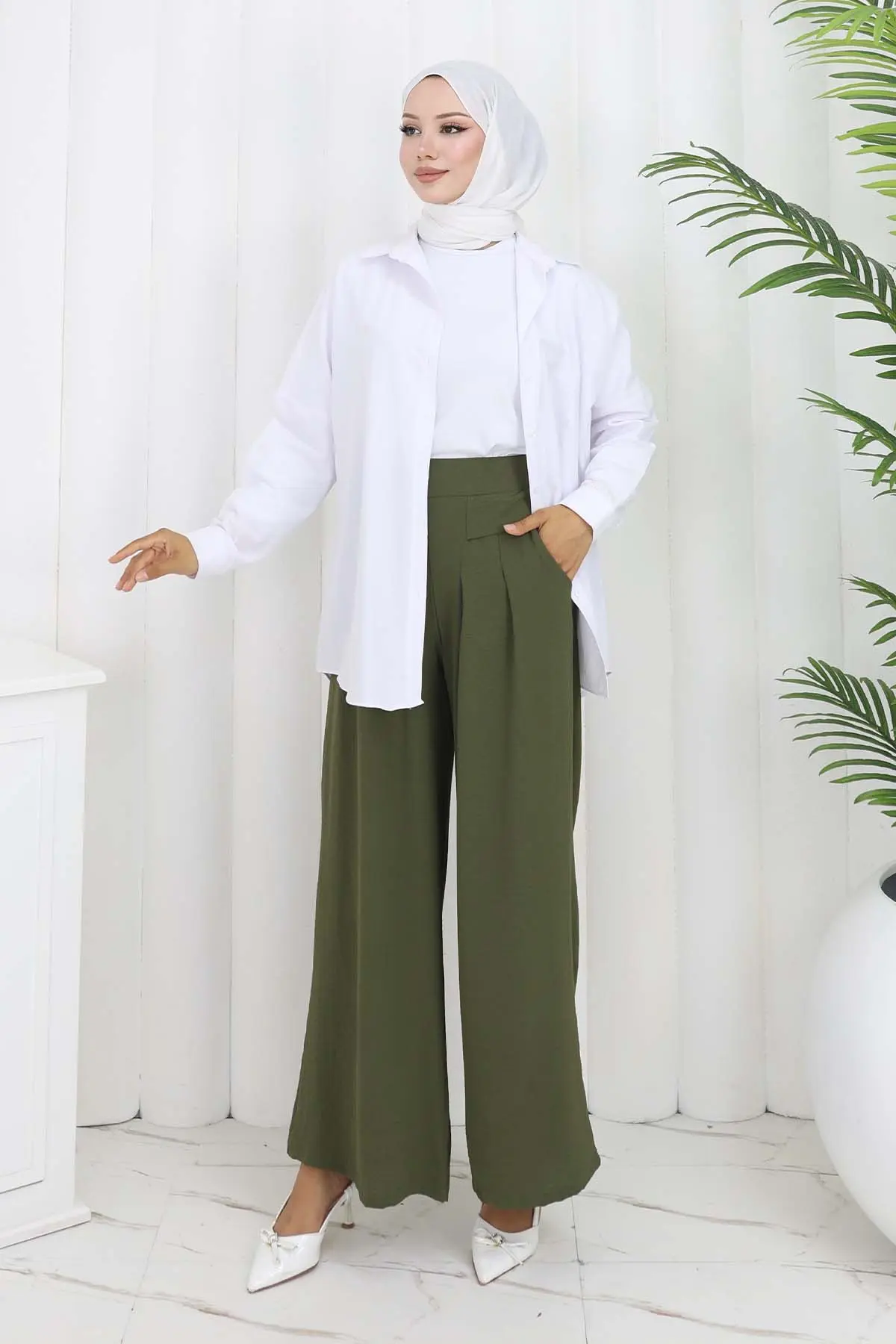 Geniş Paça Pileli Pantolon-detail