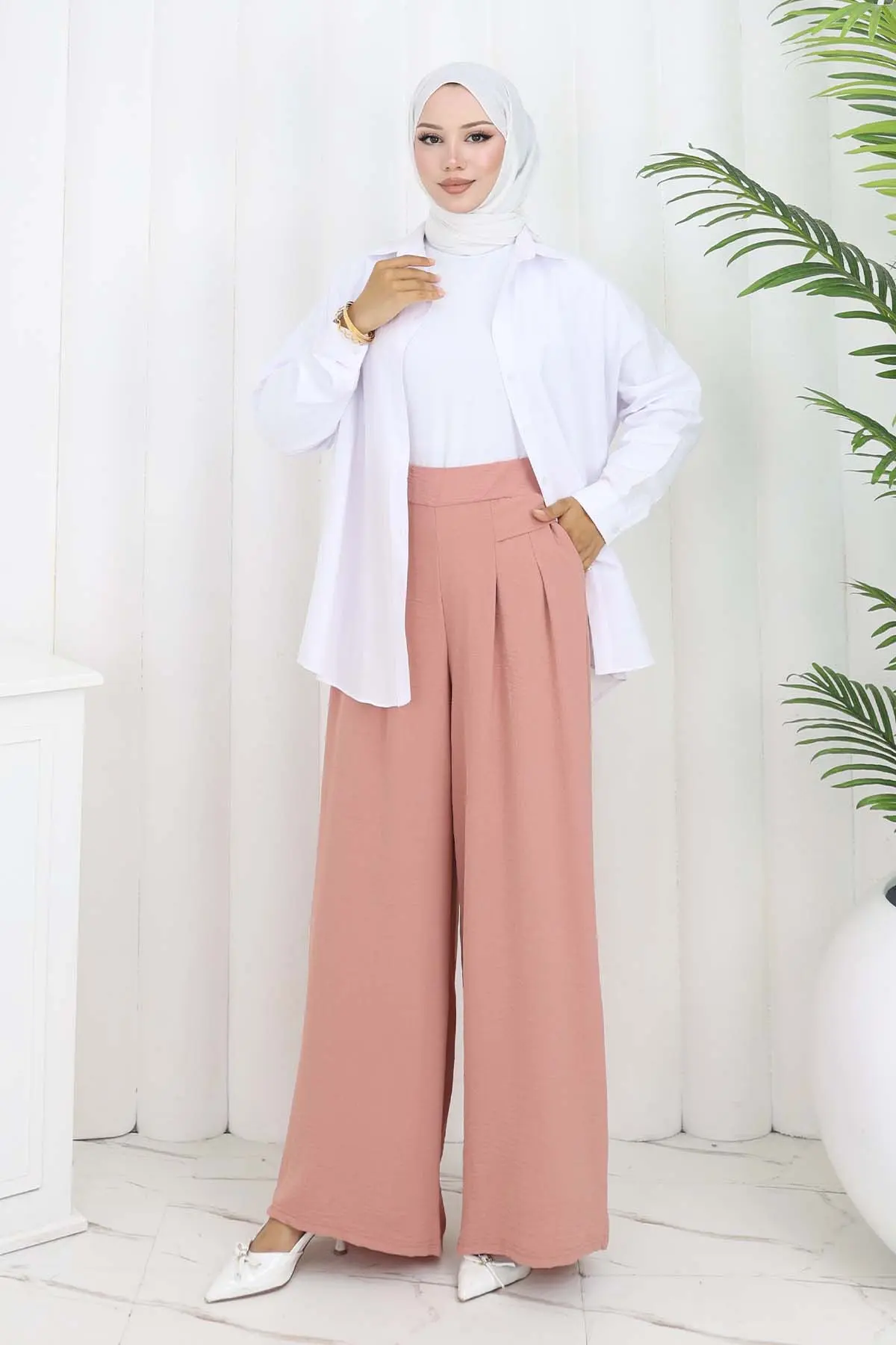 Geniş Paça Pileli Pantolon-detail