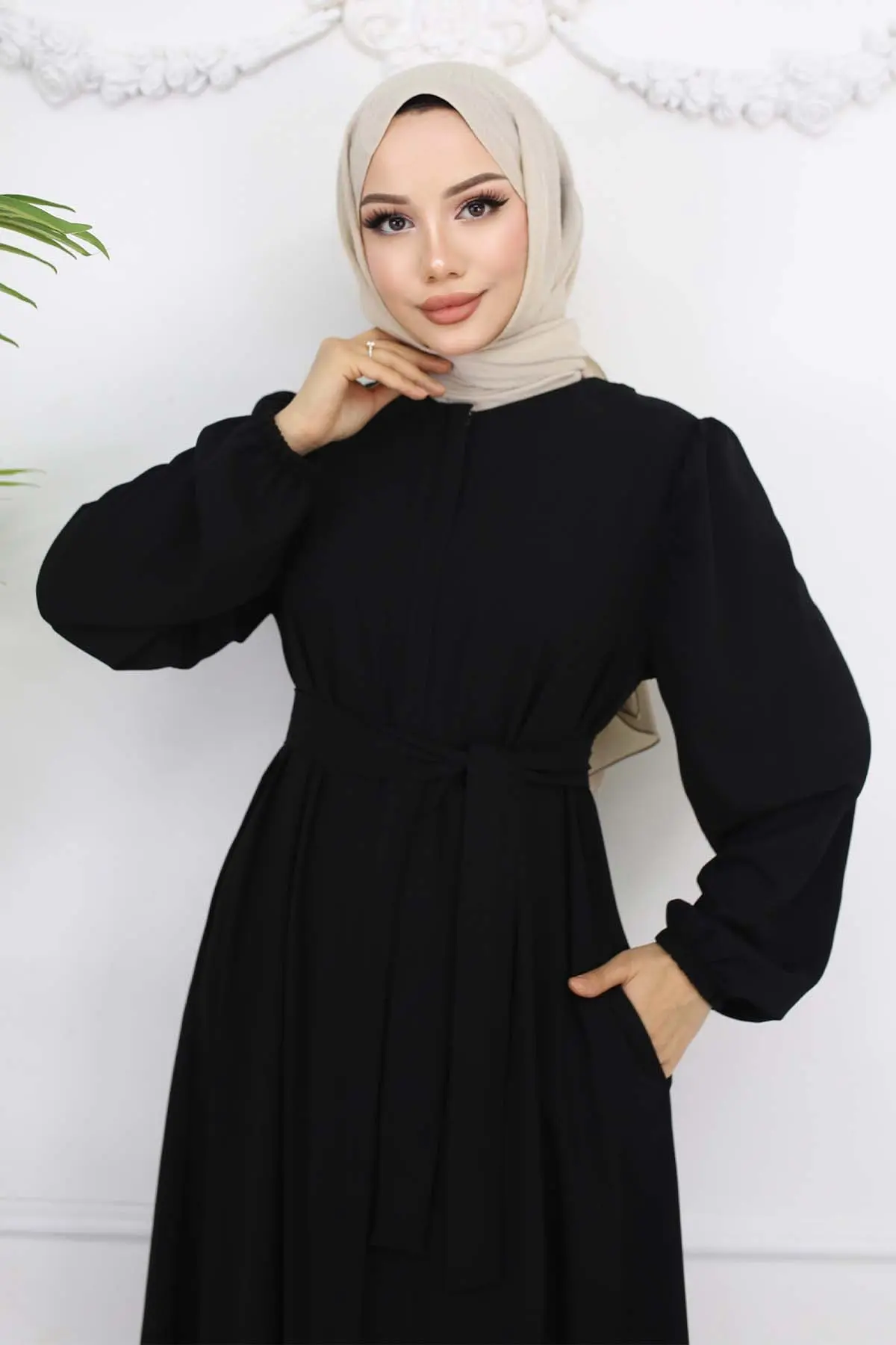 Gizli Fermuarlı Kuşaklı Ferace Siyah 1003-detail