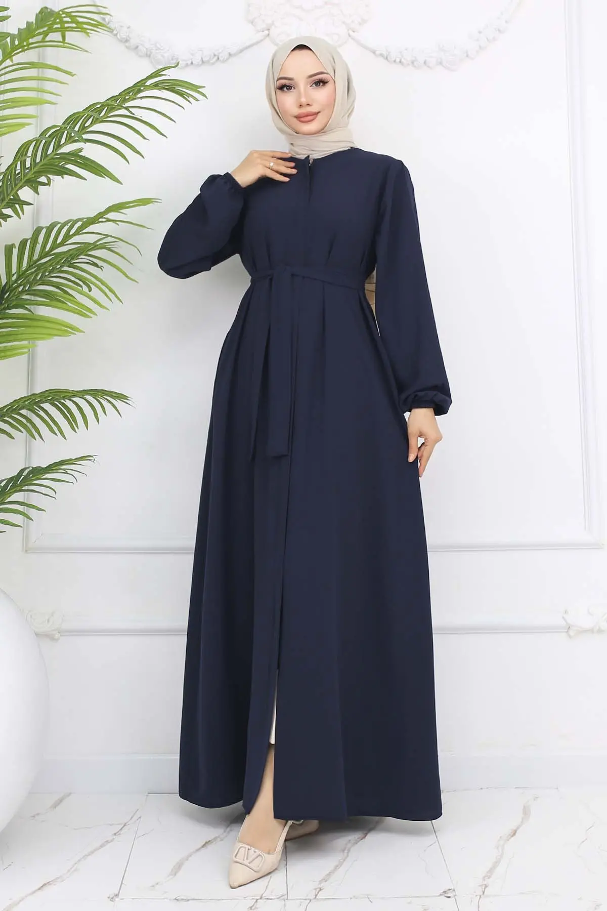 Hidden Zipper Belted Abaya