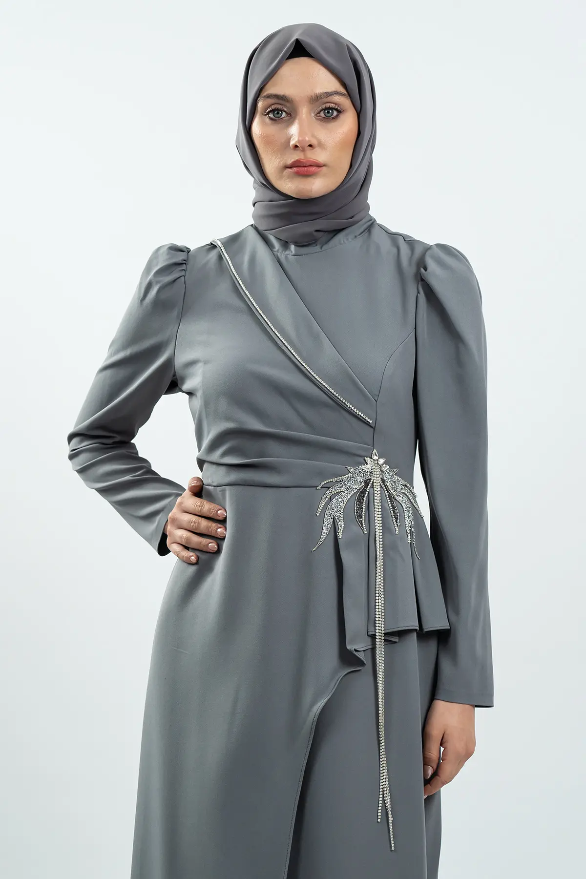 Gri Taş Detaylı Abiye Elbise-detail