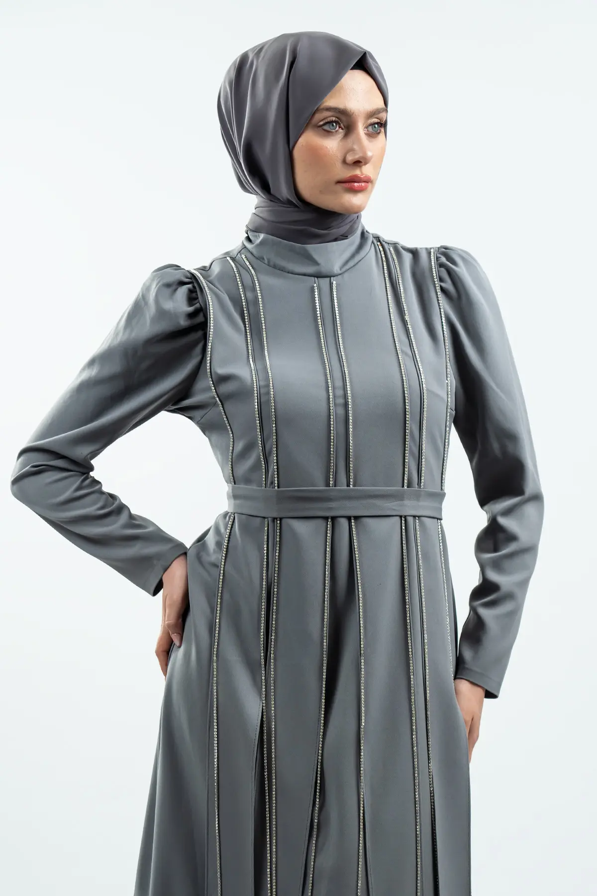 Grey Stone Detailed Evening Dress-detail