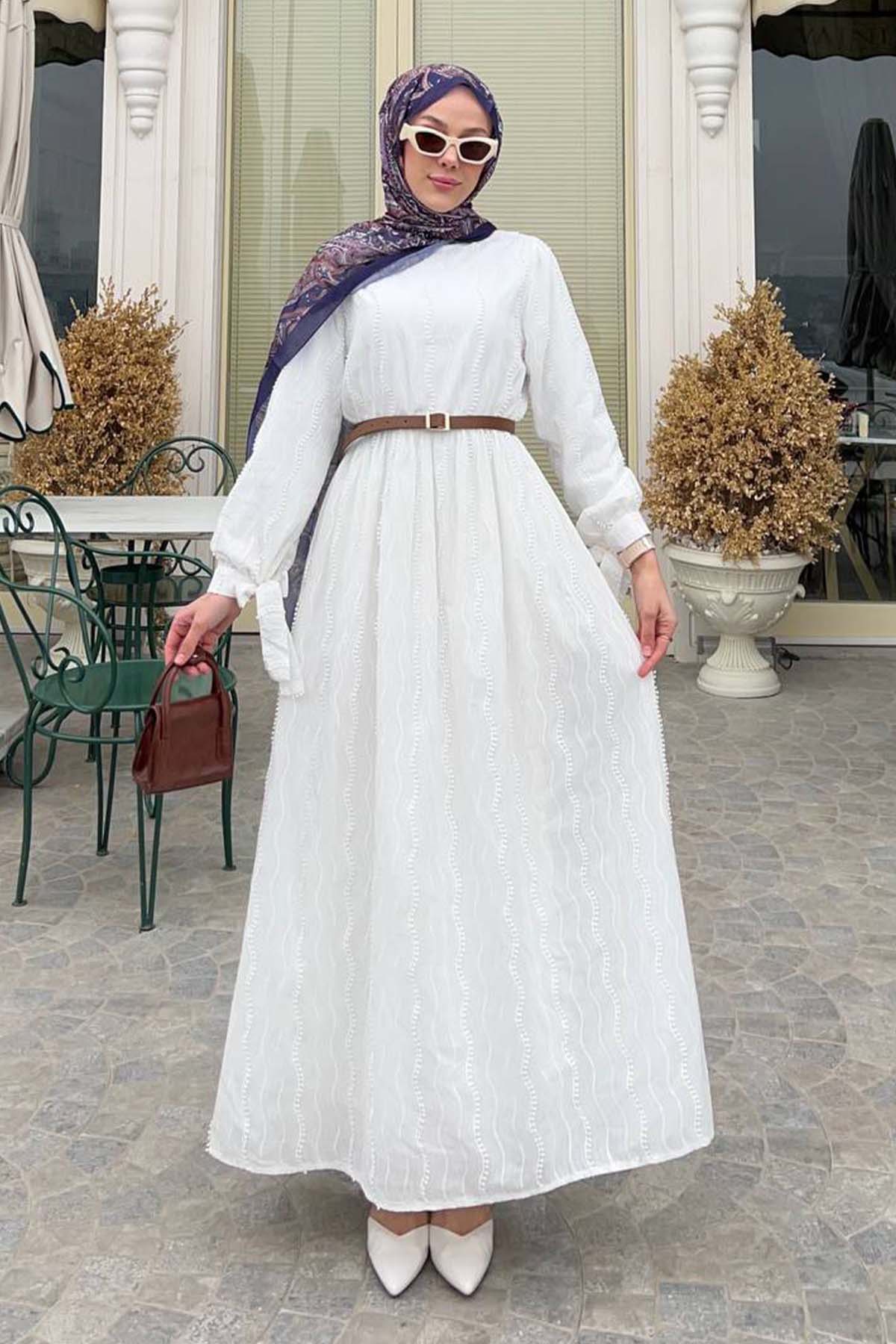 Güpür Detaylı Tesettür Elbise