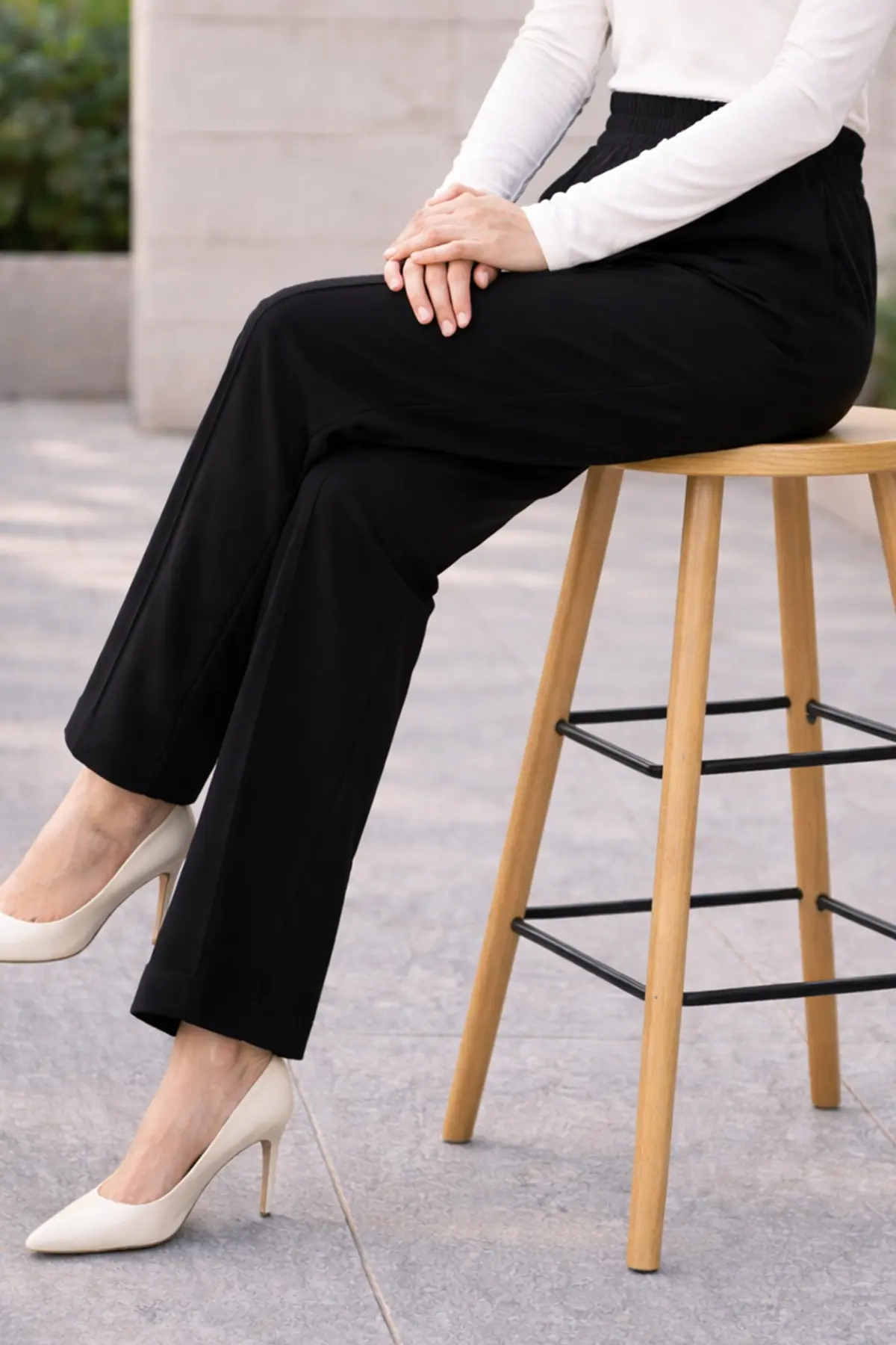 Flared Trousers-detail