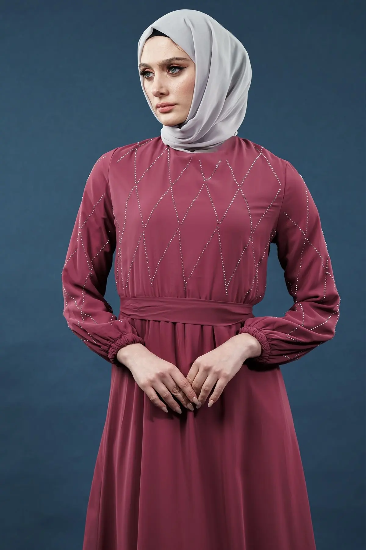 Inci Detaylı Gül Kurusu Tesettür Elbise-detail