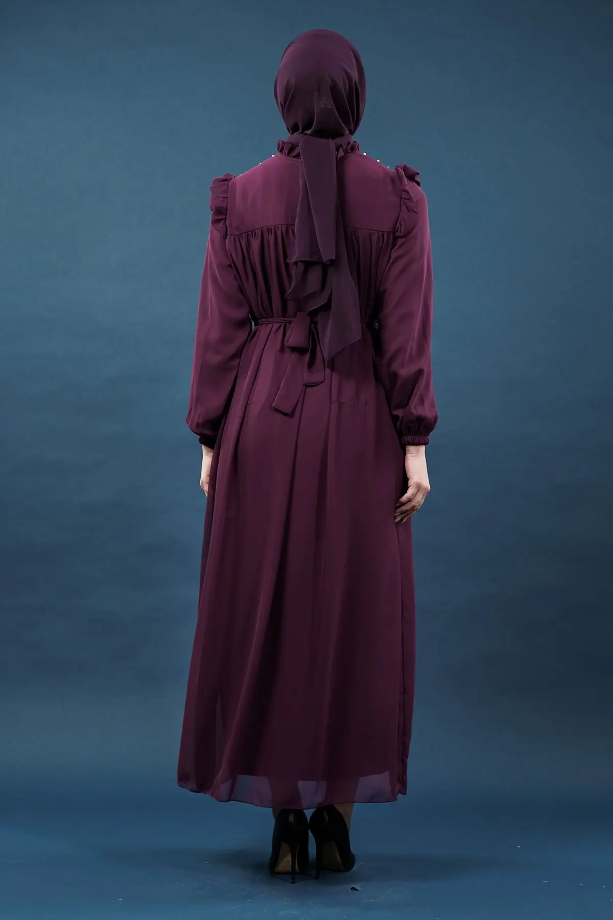 Inci Detaylı Mor Tesettür Elbise-detail