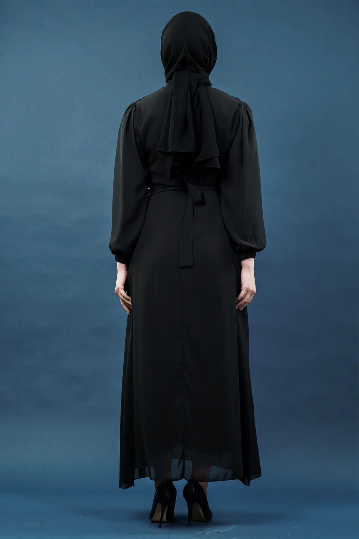 Inci Detaylı Siyah Tesettür Elbise-detail