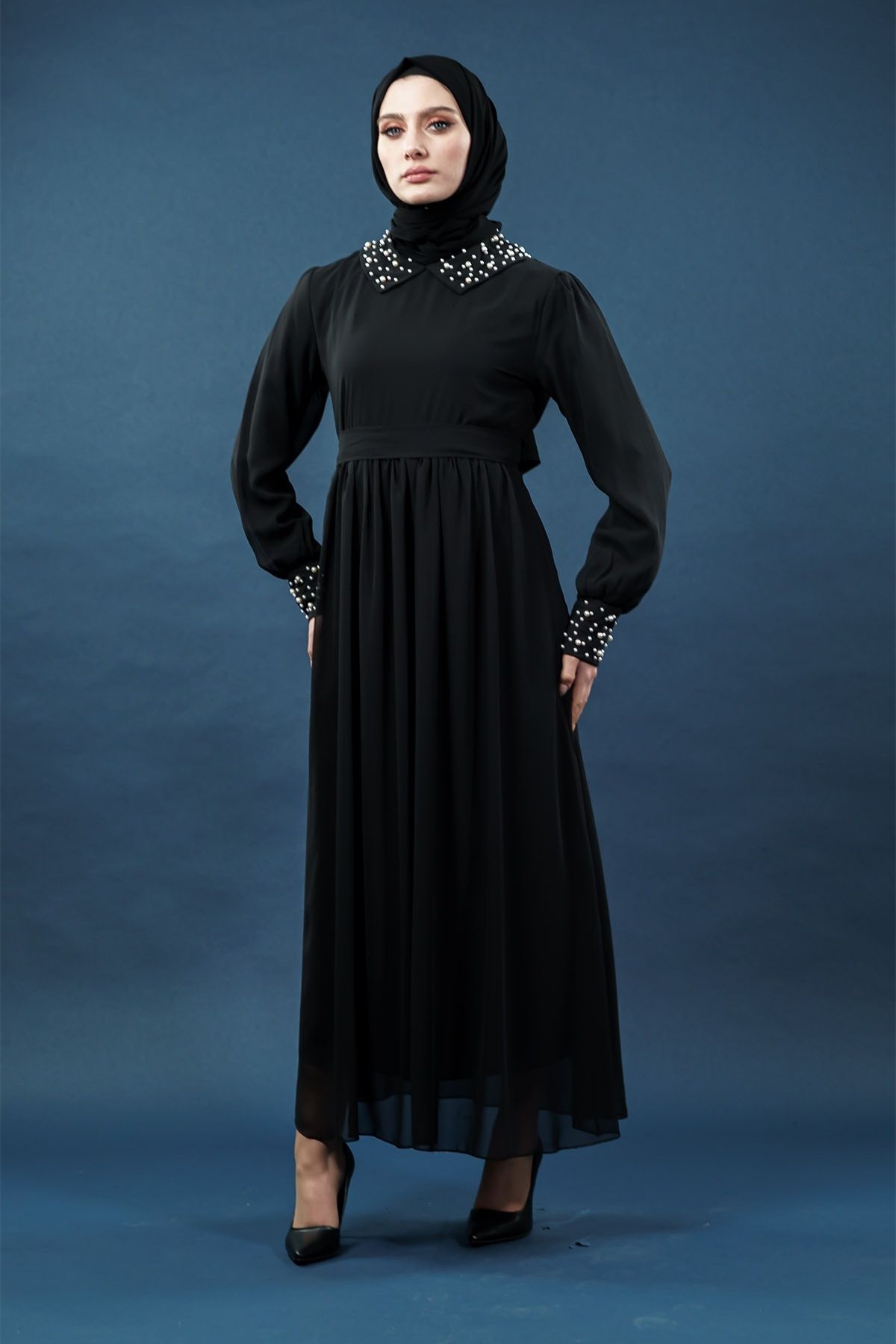 Inci Detaylı Siyah Tesettür Elbise