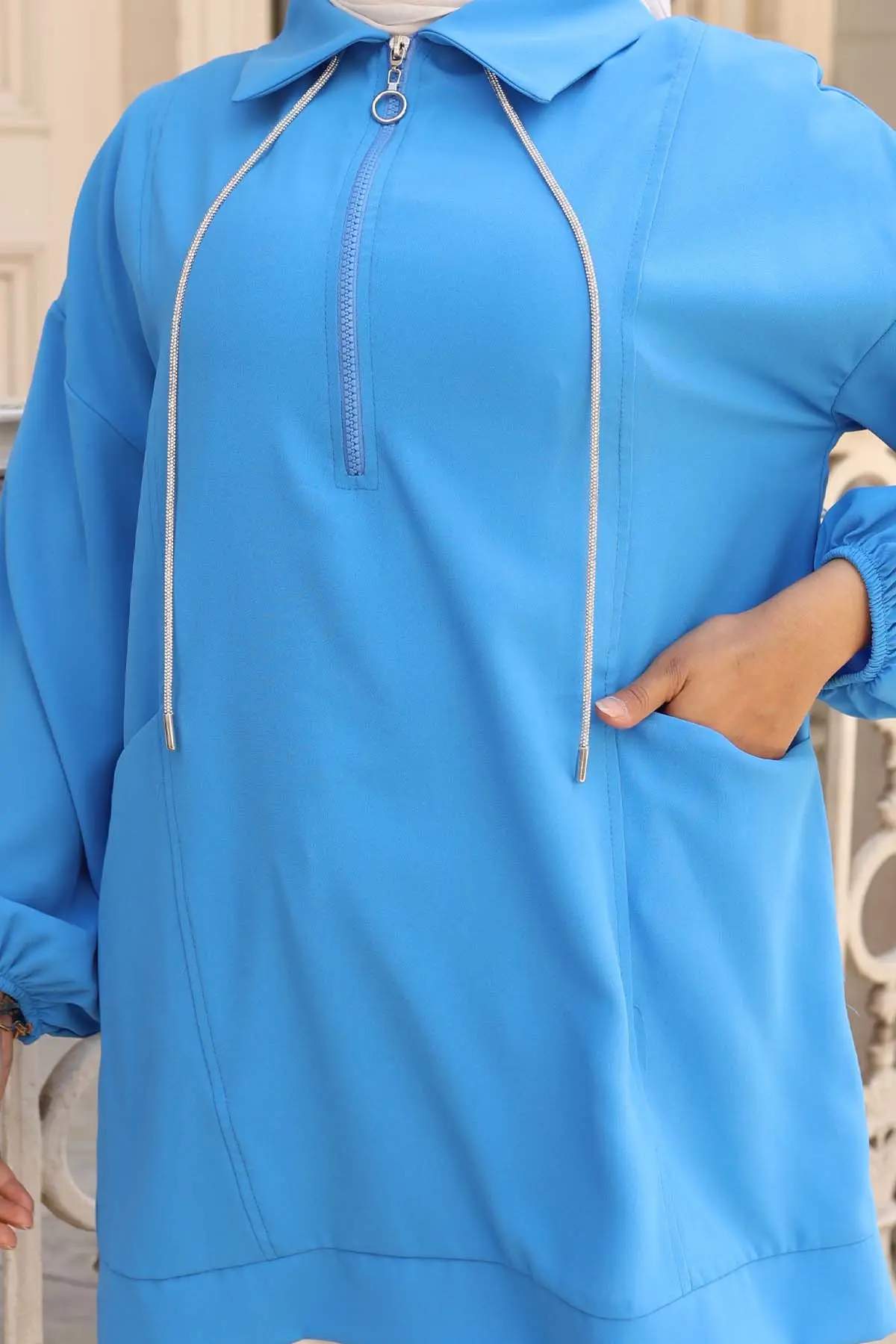 Ip Detaylı Yarım Fermuarlı Tesettür Tunik-detail