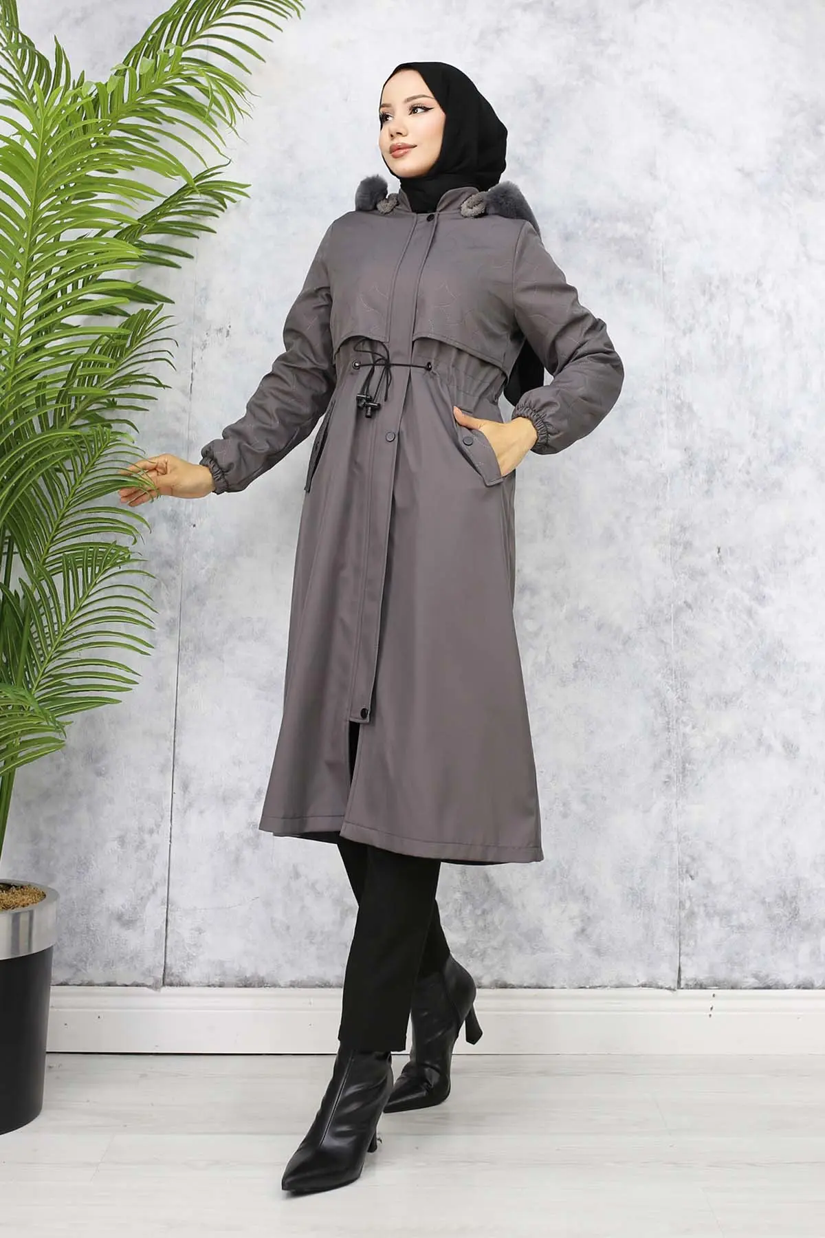 Bondite Coat With Plush Inside And Fur Collar-detail