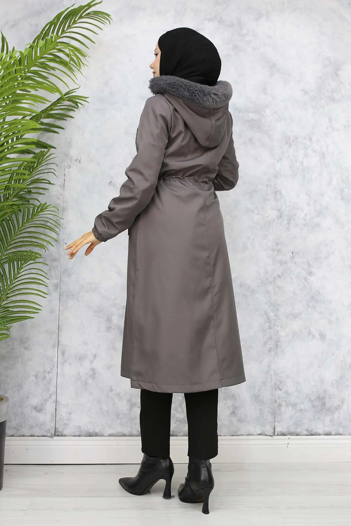 Bondite Coat With Plush Inside And Fur Collar-detail