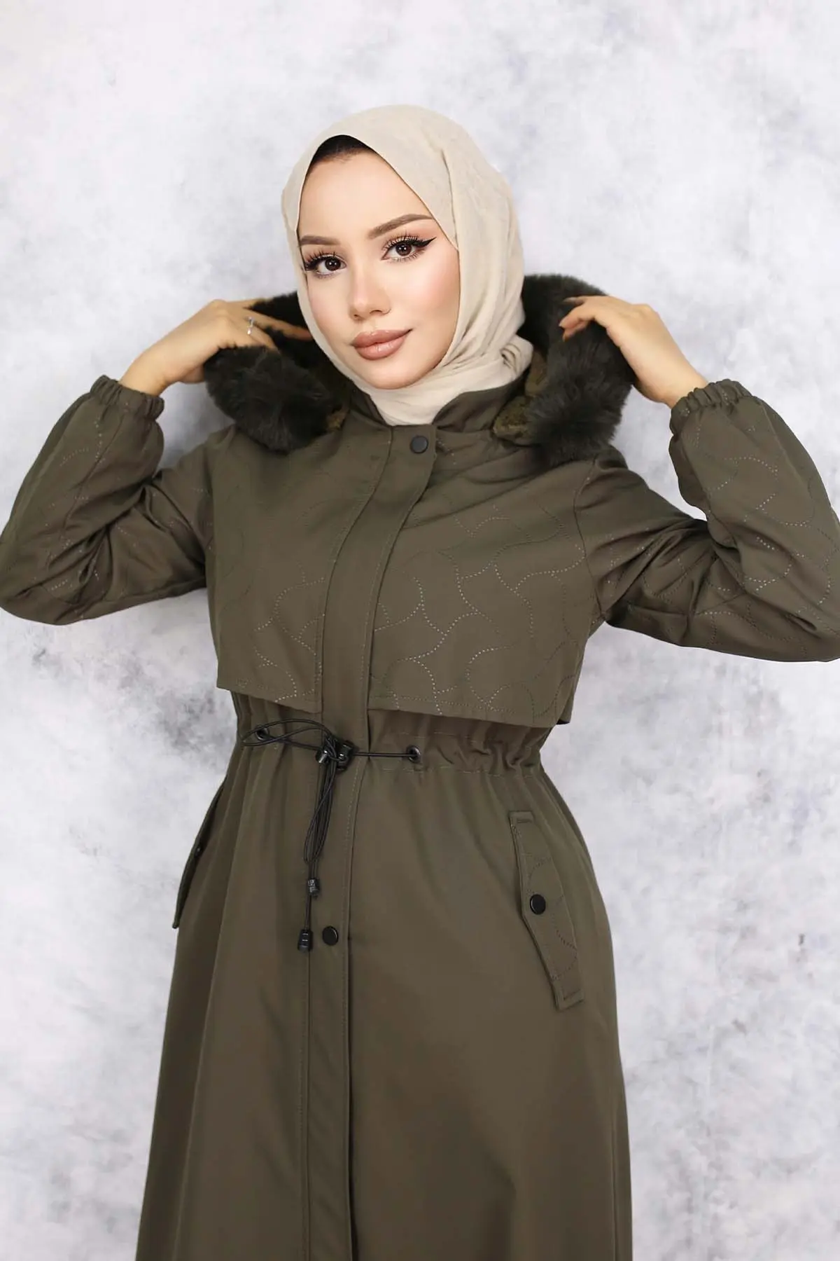 Bondite Coat With Plush Inside And Fur Collar-detail