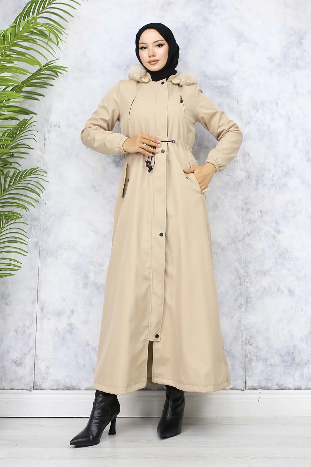 Long Bondite Coat With Plush Inside And Fur Collar-detail