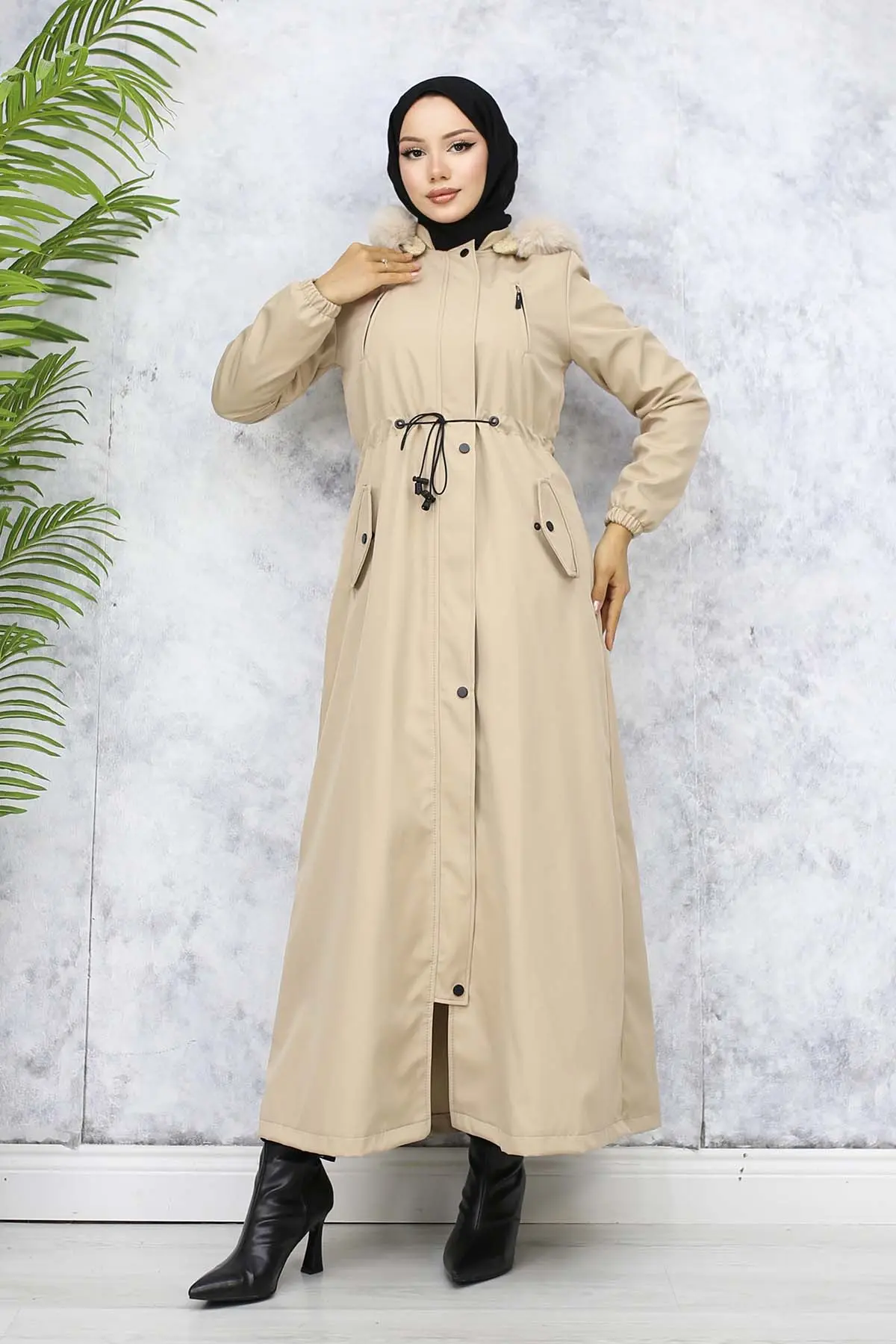 Long Bondite Coat With Plush Inside And Fur Collar-detail