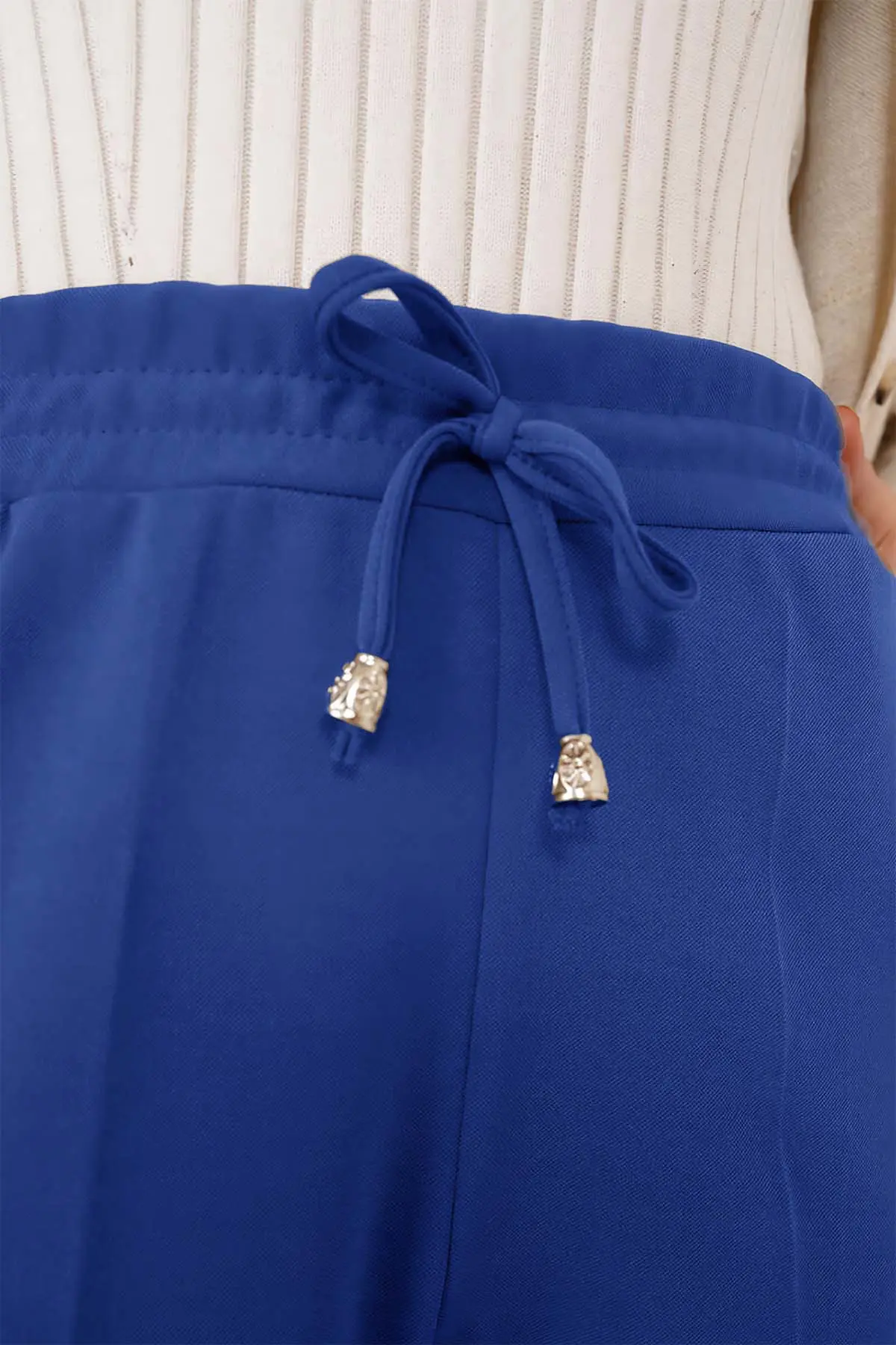 İp Detaylı Beli Lastikli Bilekte Pantolon Saks Mavisi 6624-detail