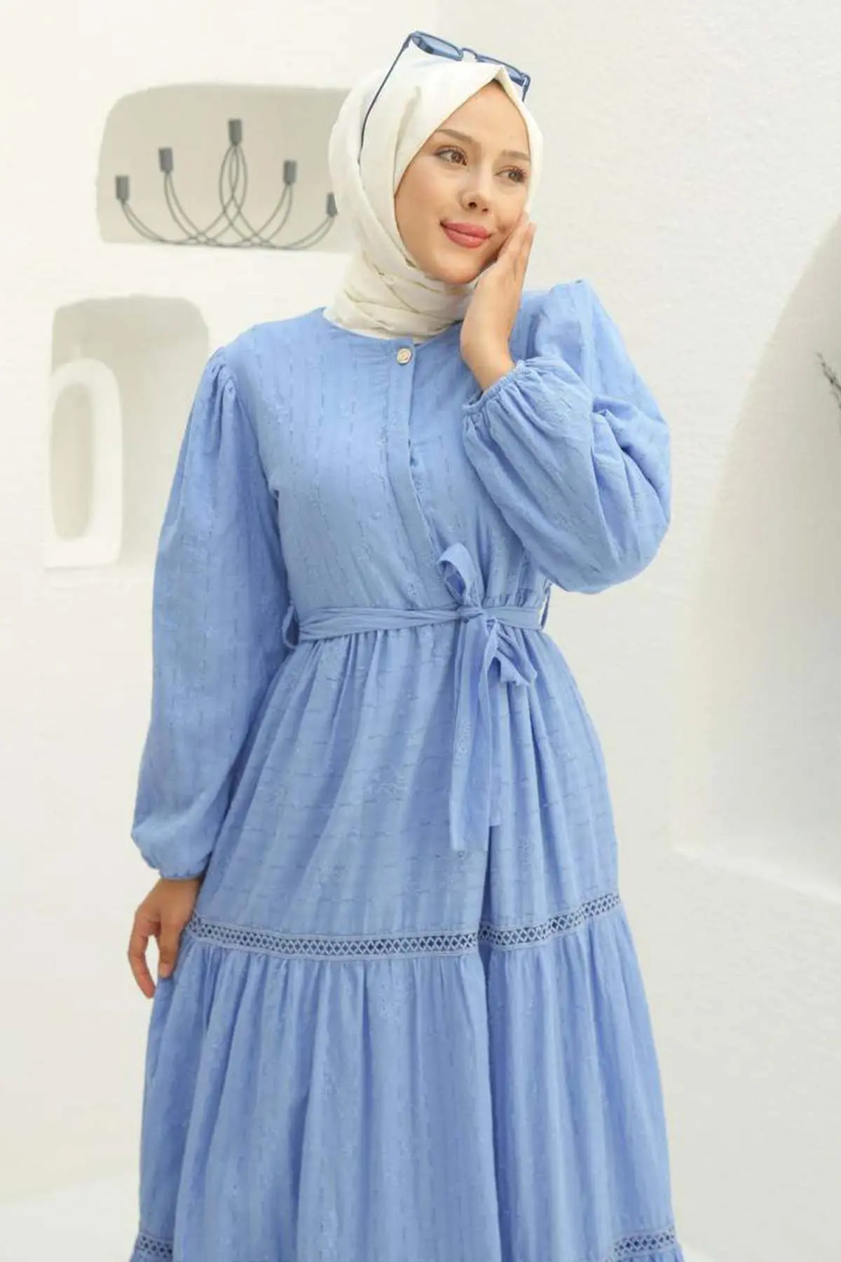 Embossed Patterned Hijab Dress-detail