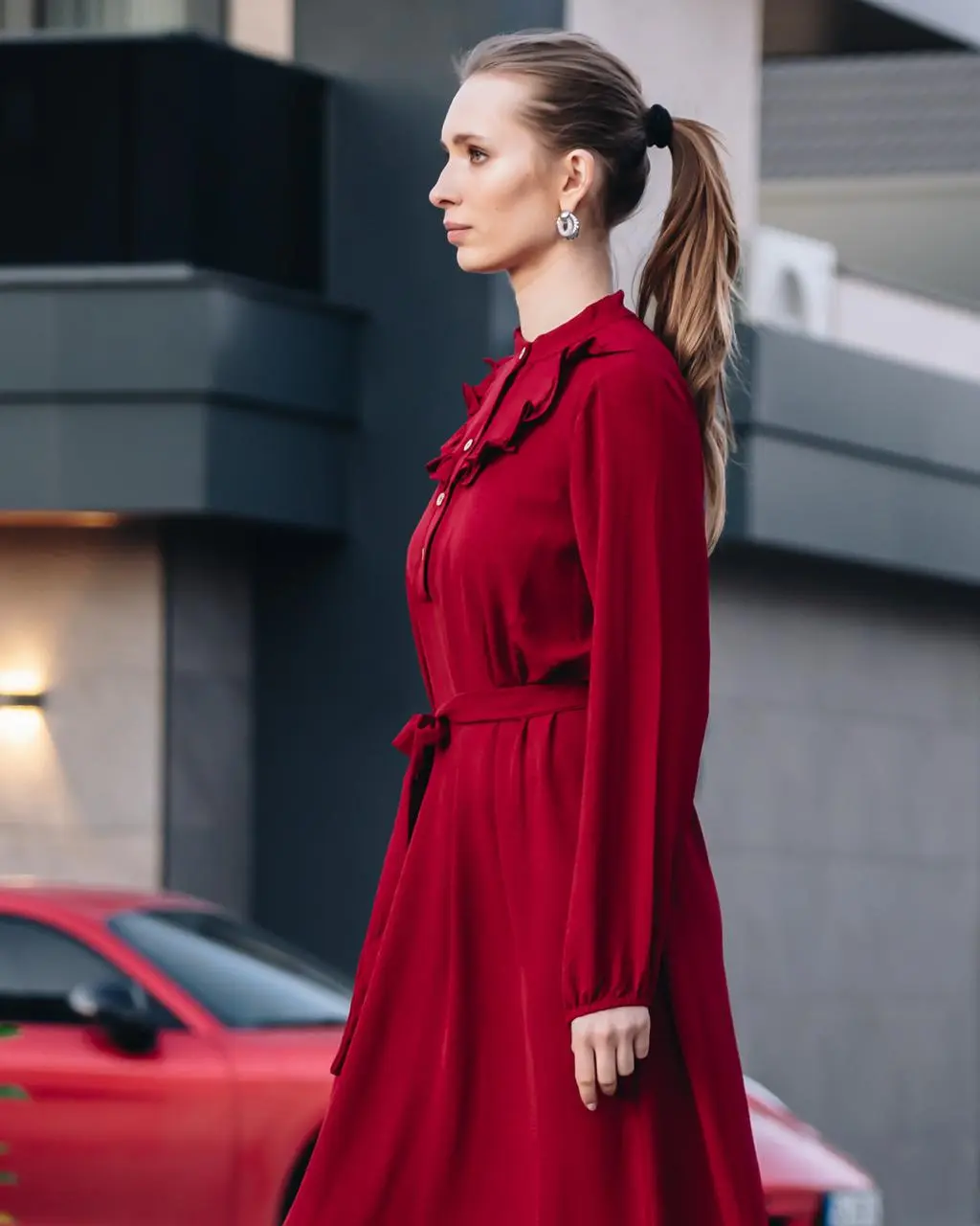 Kadın Bordo Önü Düğmeli Kuşaklı Yakası Fırfırlı Jessica Ayrobin Elbise Şık-detail