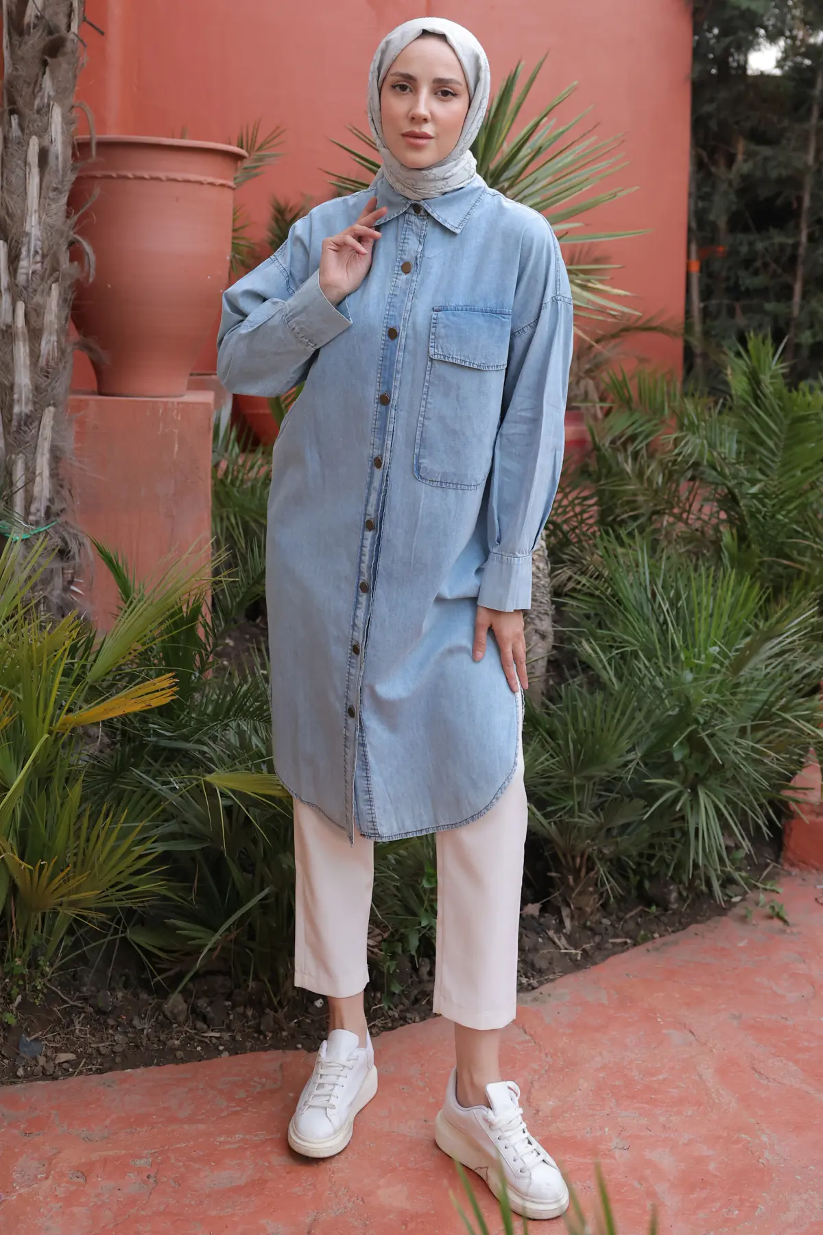 Women's Buttoned Denim Tunic-detail